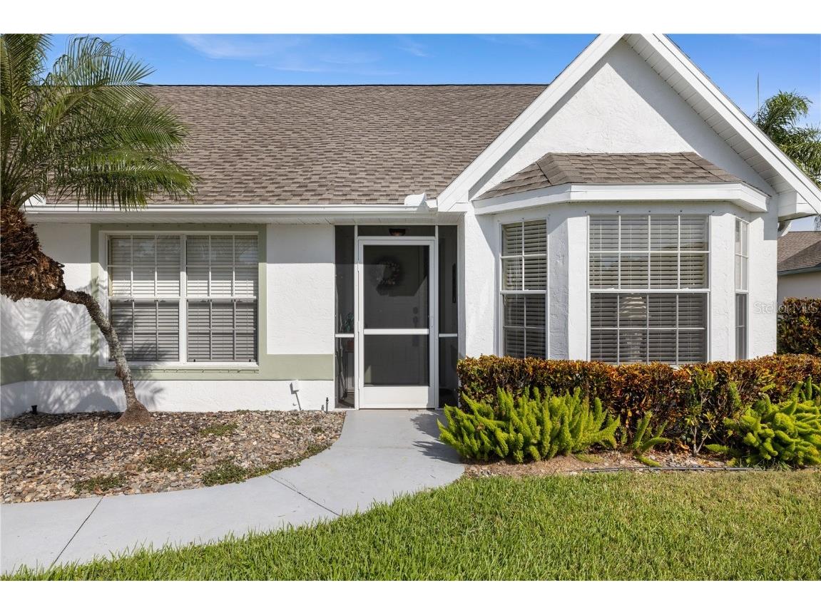 324 Falling Waters Lane #164 Englewood FL 34223 D6144640 image1