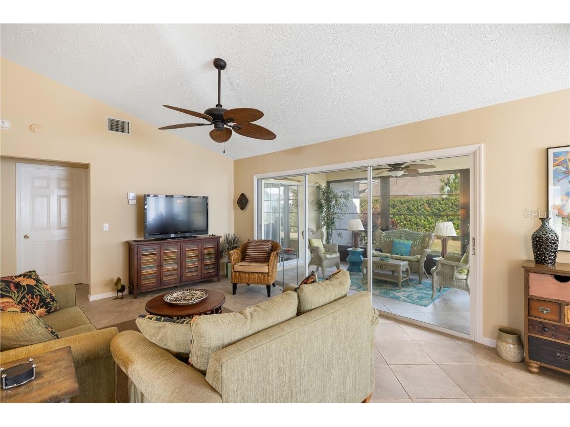 324 Falling Waters Lane #164 Englewood FL 34223 D6144640 image4