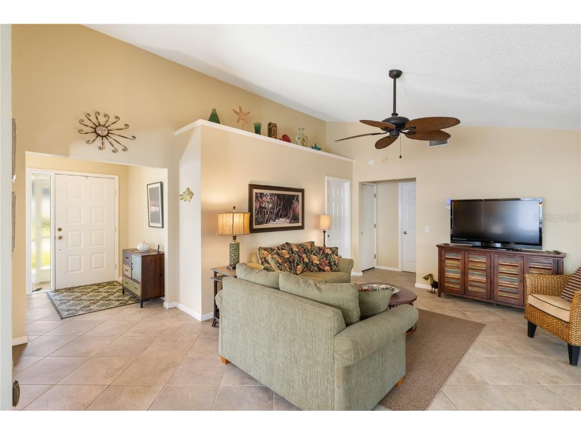 324 Falling Waters Lane #164 Englewood FL 34223 D6144640 image6