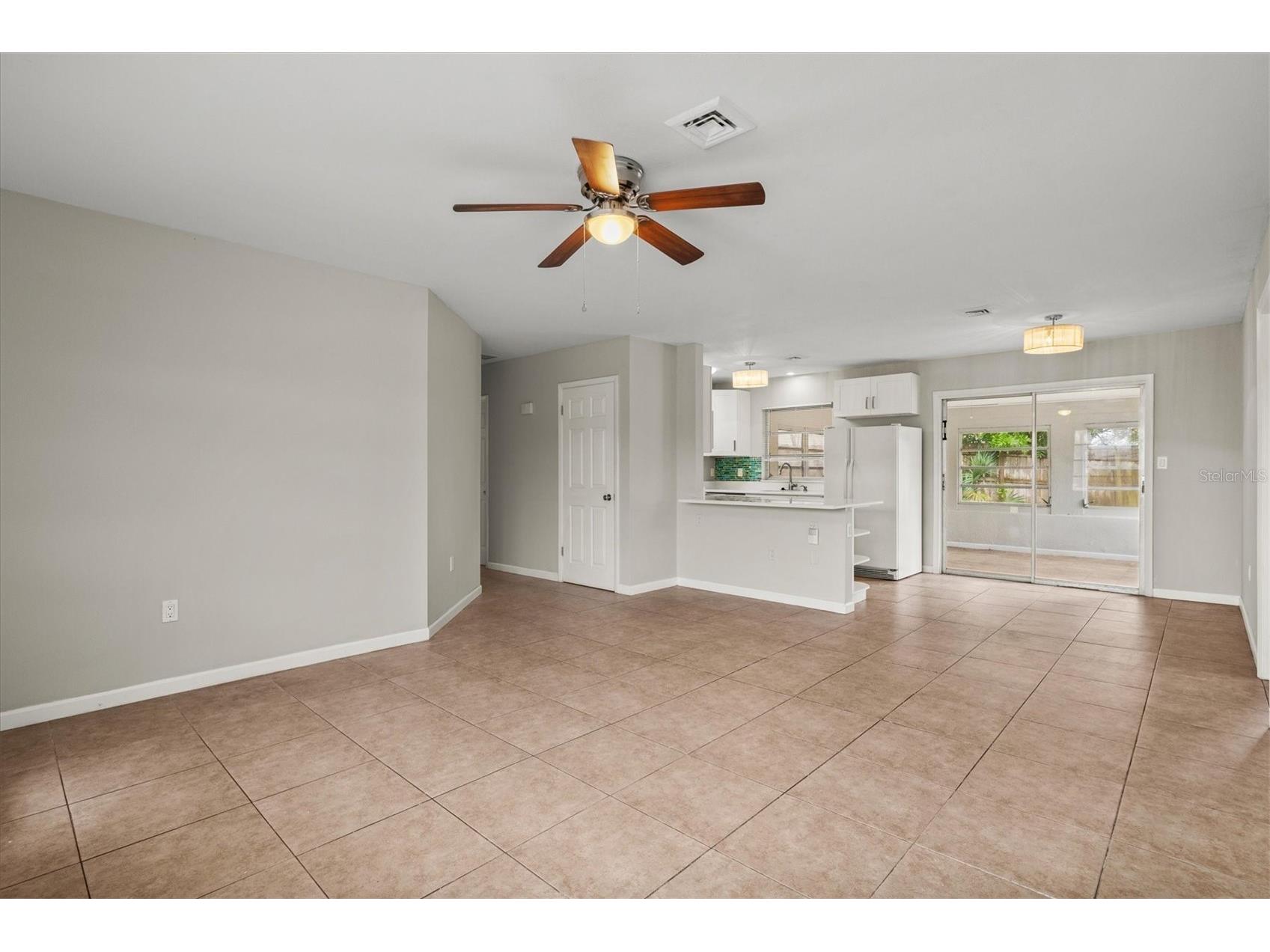 324 Granada Boulevard North Port FL 34287 A4681518 image11