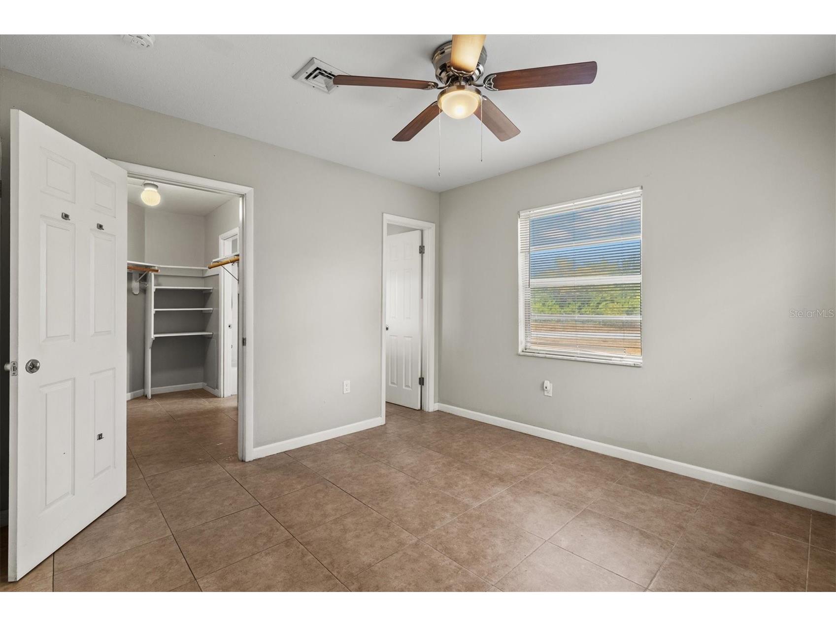 324 Granada Boulevard North Port FL 34287 A4681518 image23