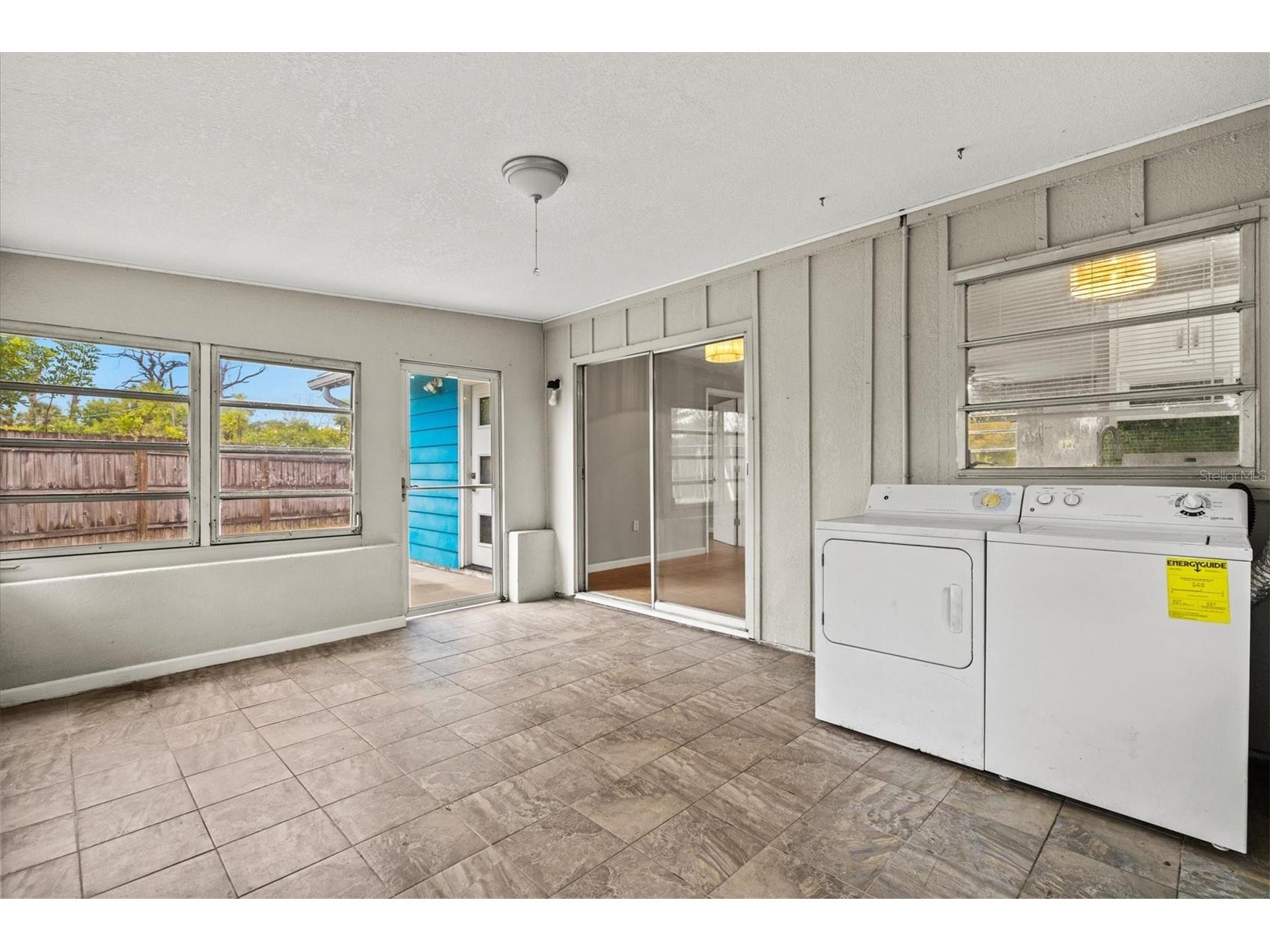 324 Granada Boulevard North Port FL 34287 A4681518 image34