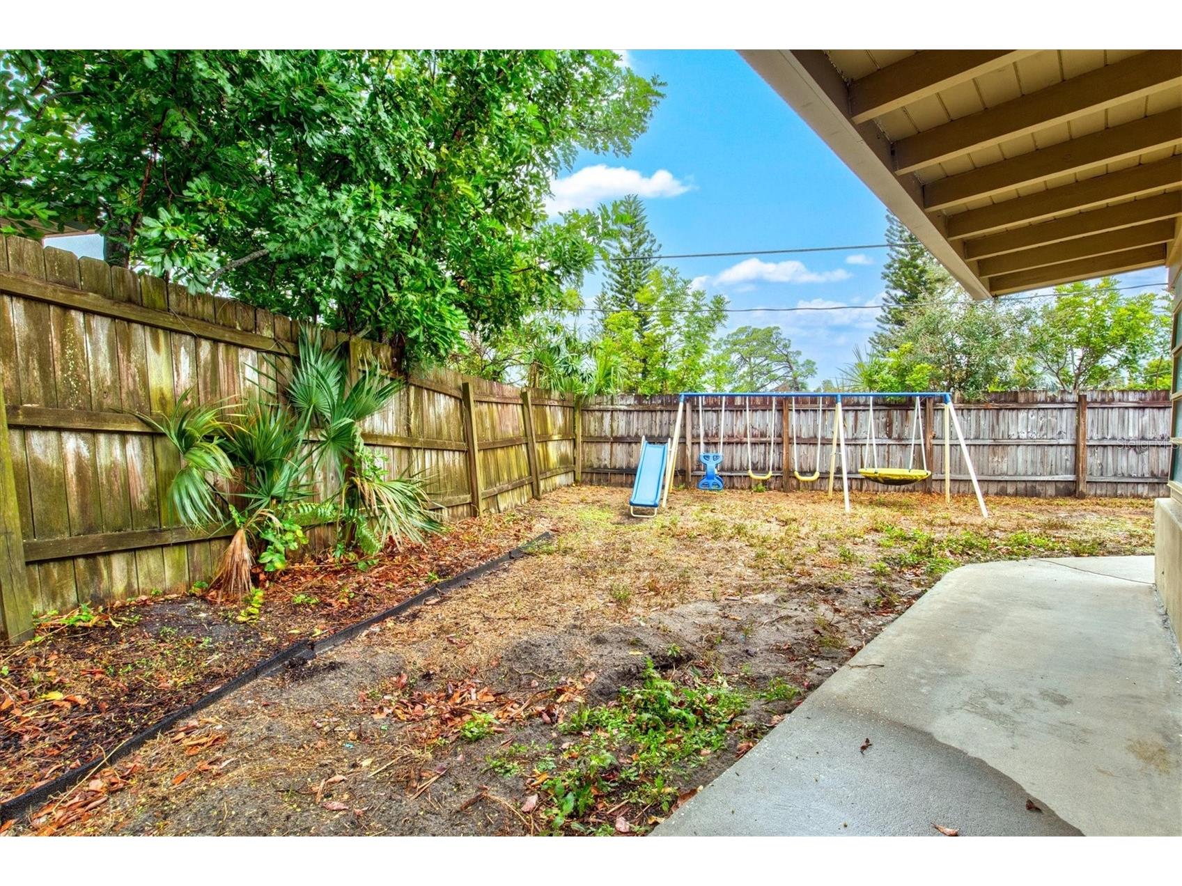 324 Granada Boulevard North Port FL 34287 A4681518 image38