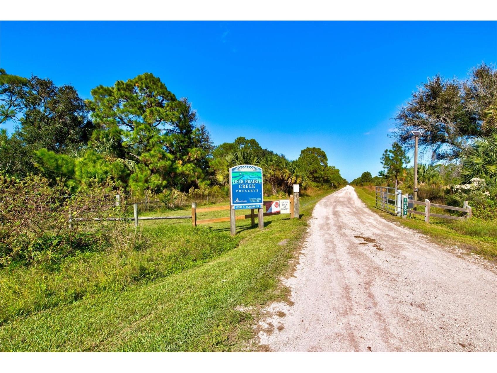 324 Granada Boulevard North Port FL 34287 A4681518 image46