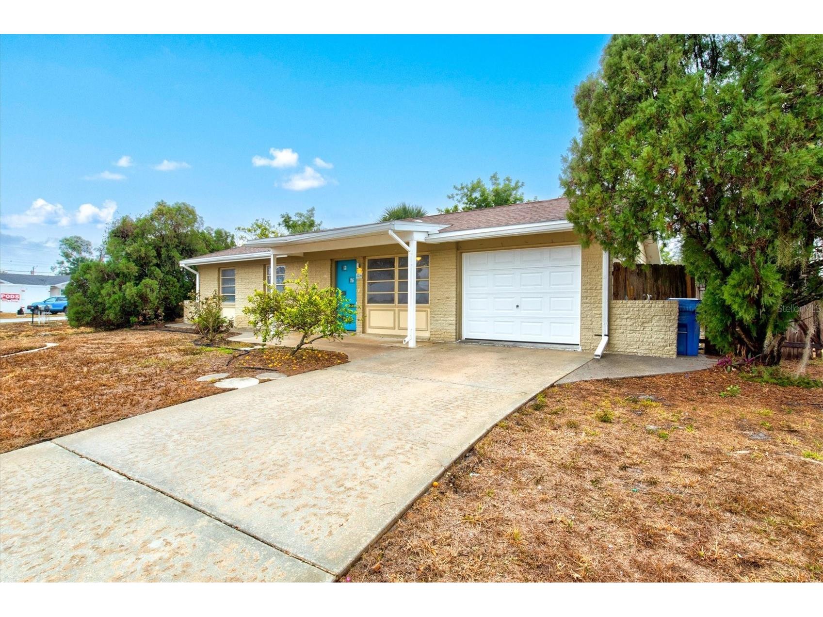 324 Granada Boulevard North Port FL 34287 A4681518 image5