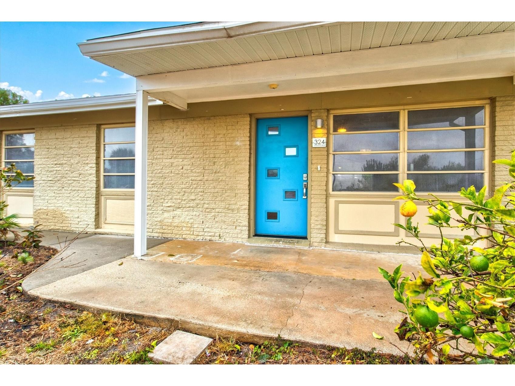 324 Granada Boulevard North Port FL 34287 A4681518 image7