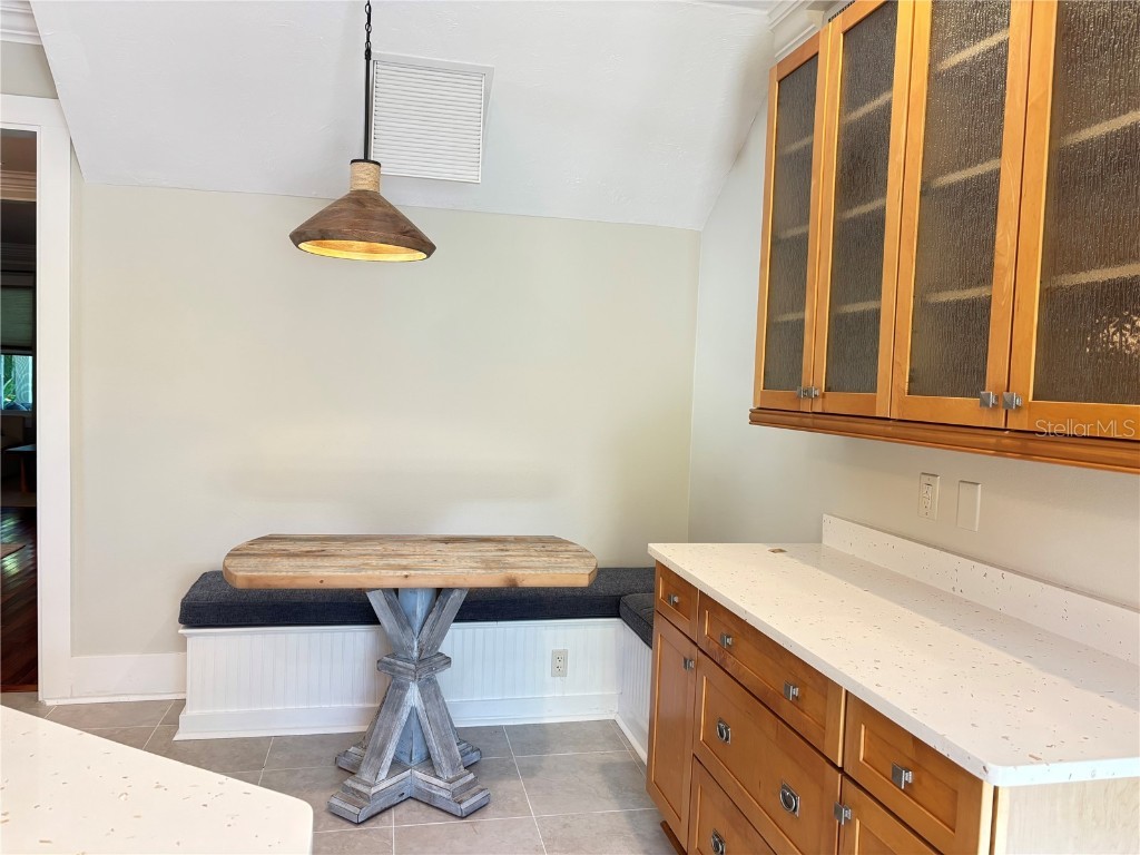 324 Julia Place Sarasota FL 34236 A4672551 image20