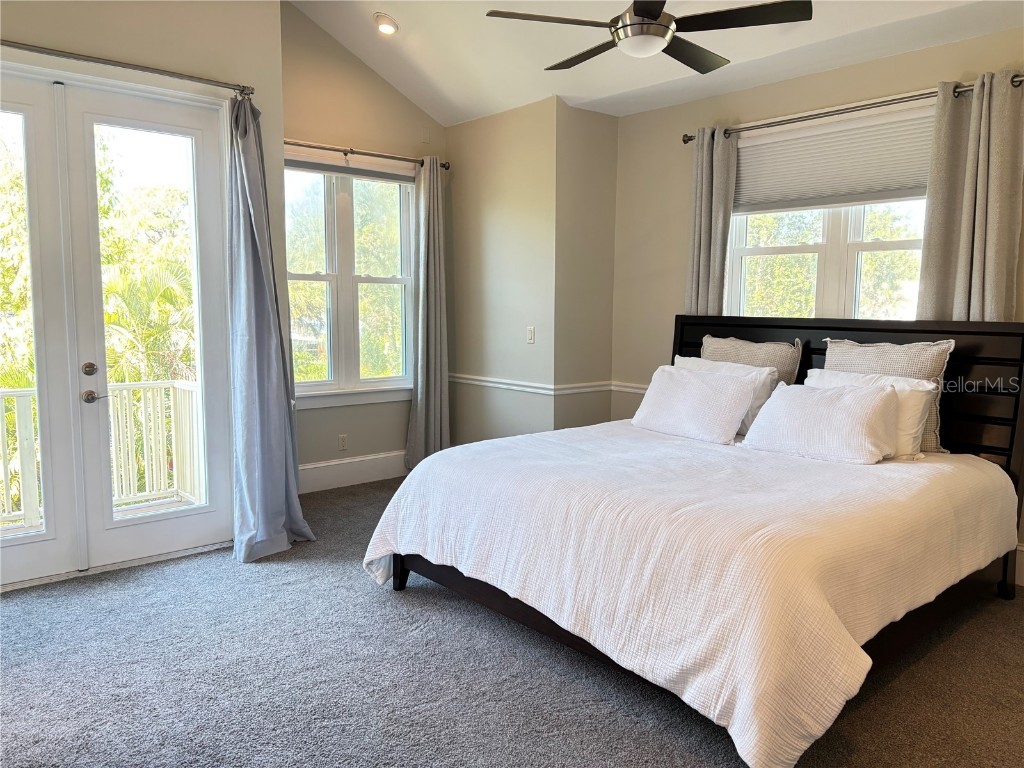 324 Julia Place Sarasota FL 34236 A4672551 image32