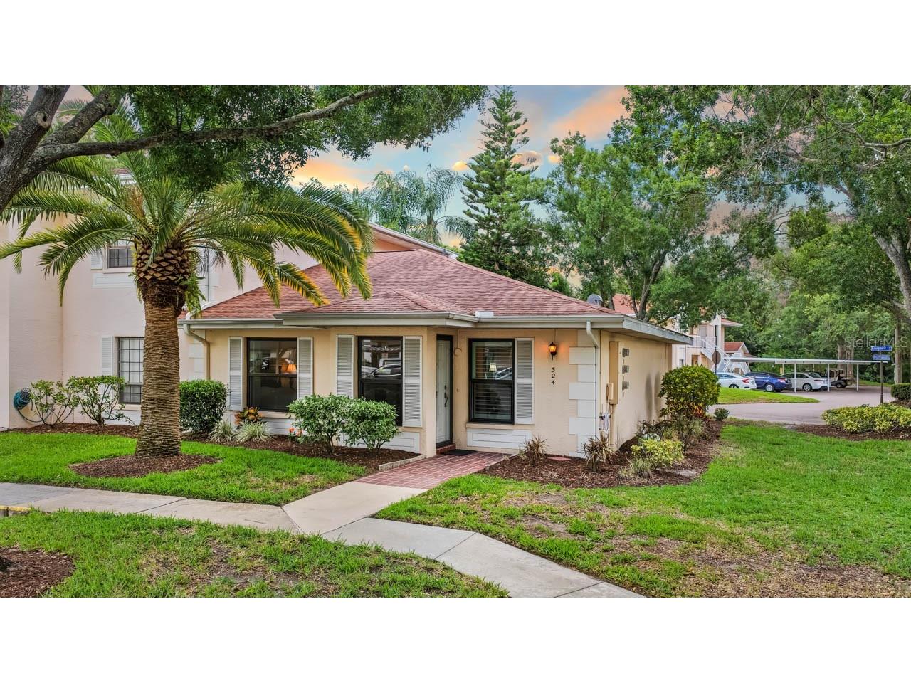 324 Kelsey Way #4 Sun City Center FL 33573 TB8509510 image2