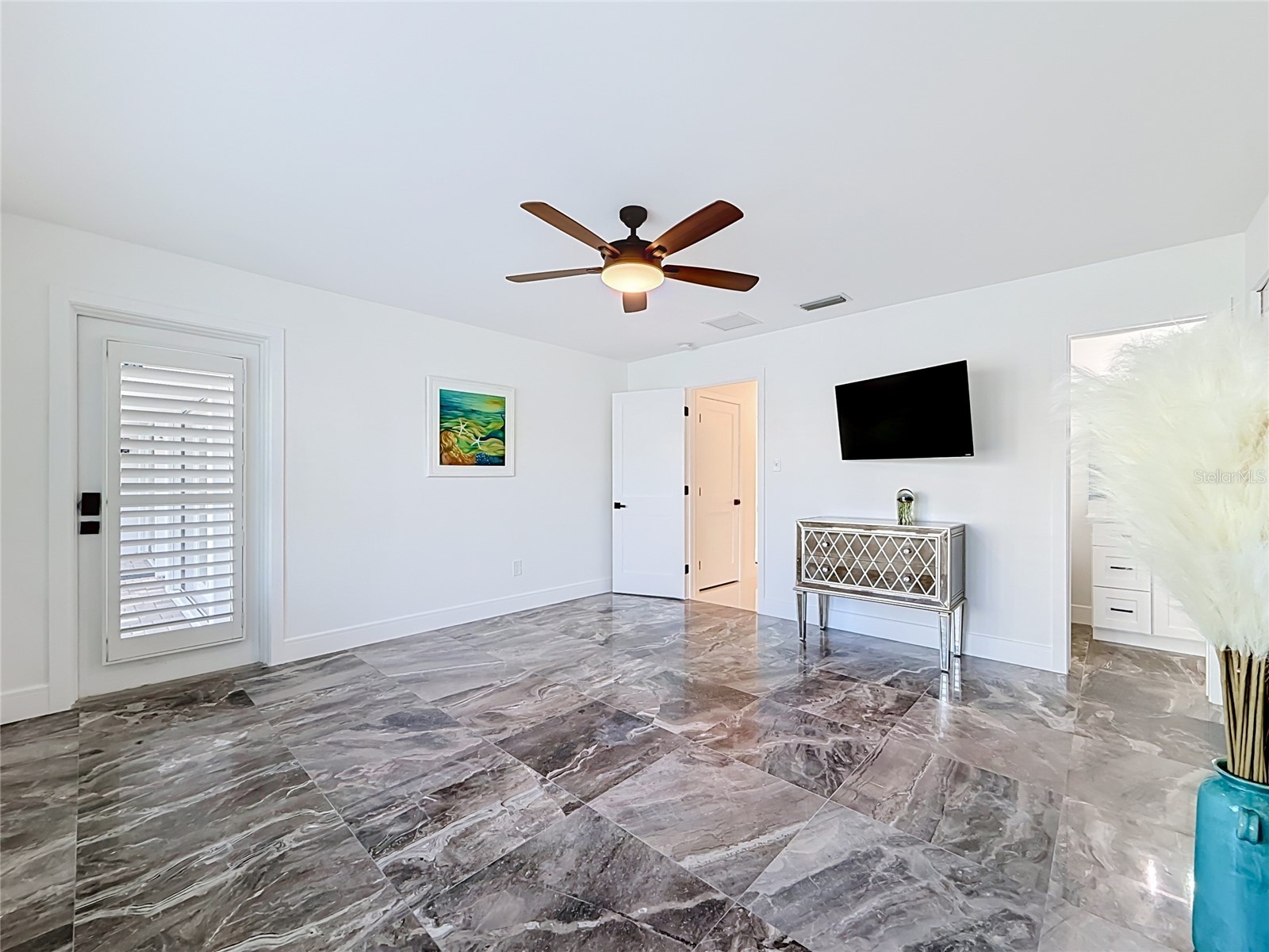 324 Leeward Island Clearwater Beach FL 33767 TB8518175 image32