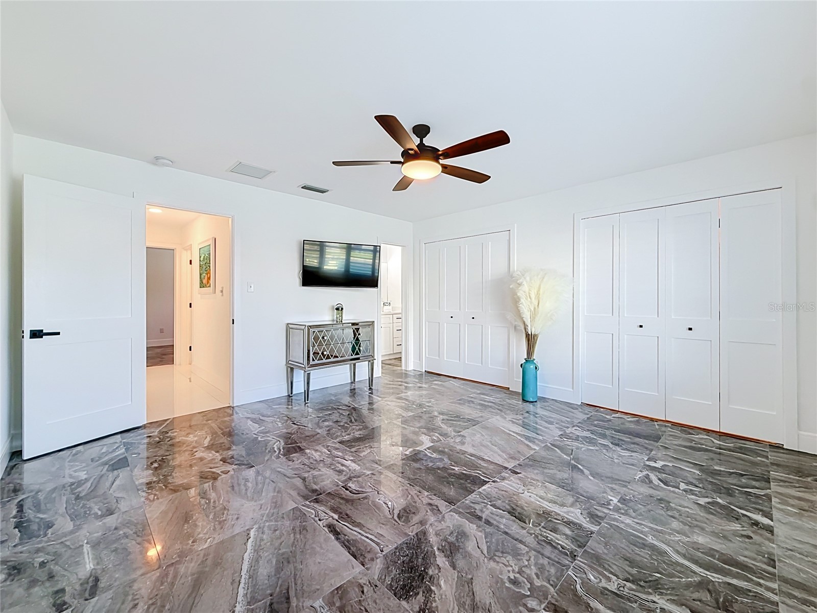 324 Leeward Island Clearwater Beach FL 33767 TB8518175 image33