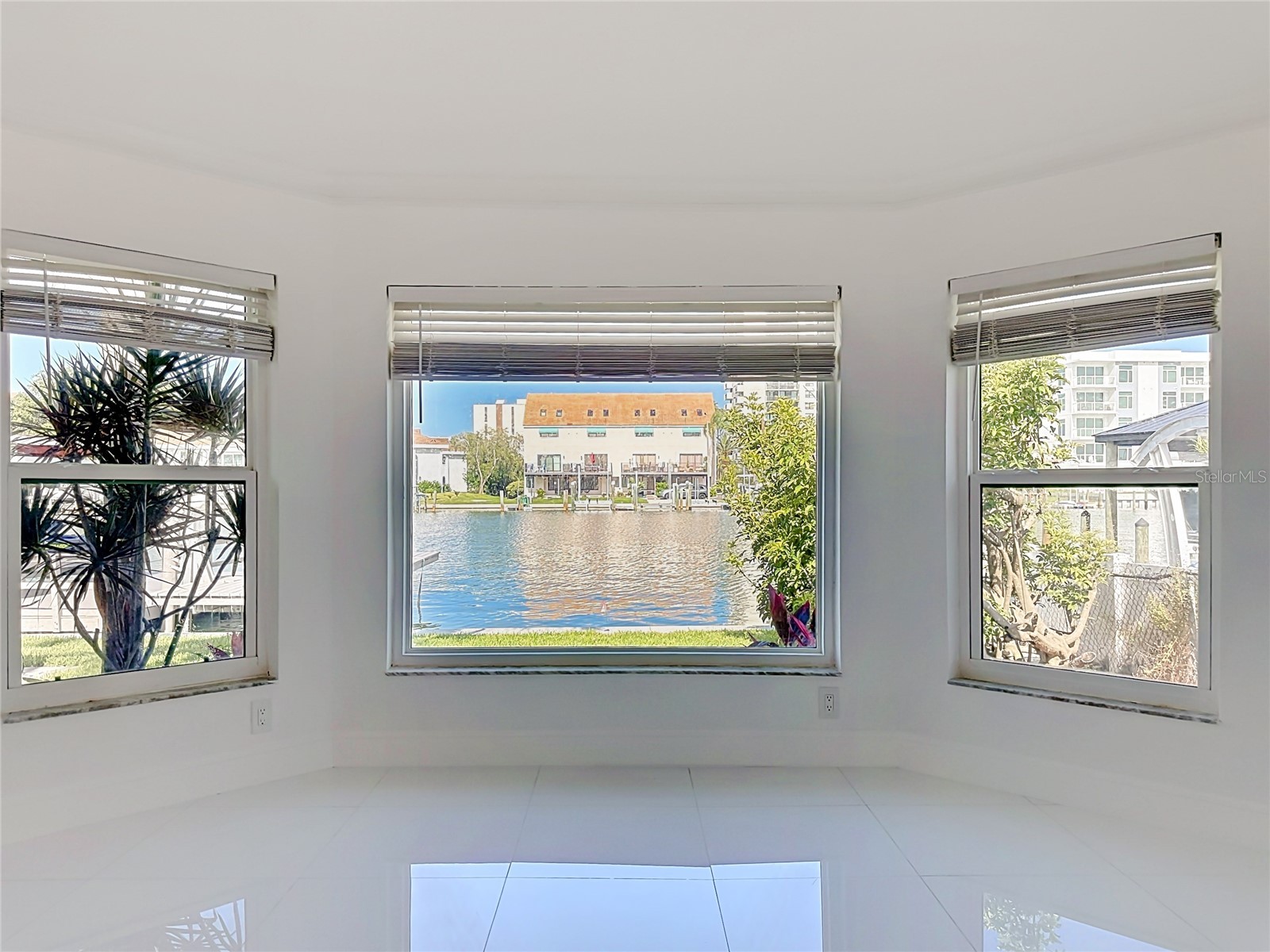 324 Leeward Island Clearwater Beach FL 33767 TB8518175 image47