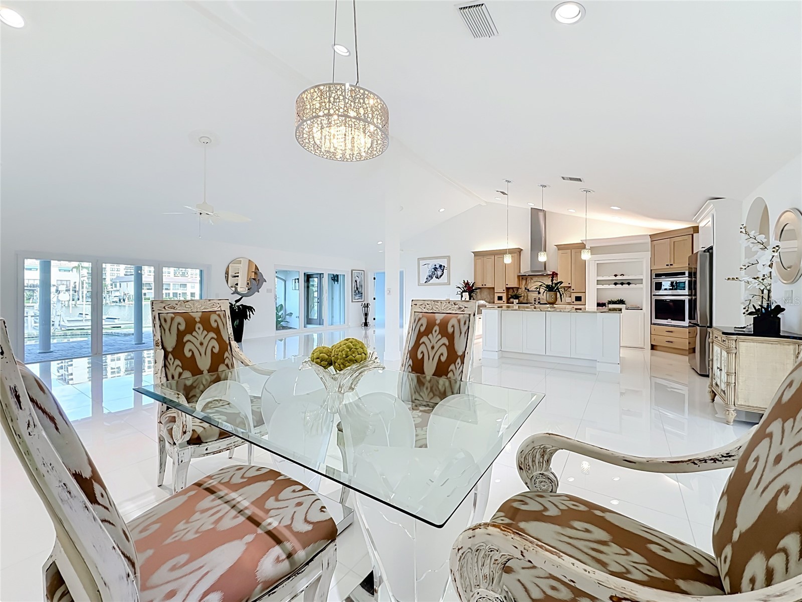 324 Leeward Island Clearwater Beach FL 33767 TB8518175 image6