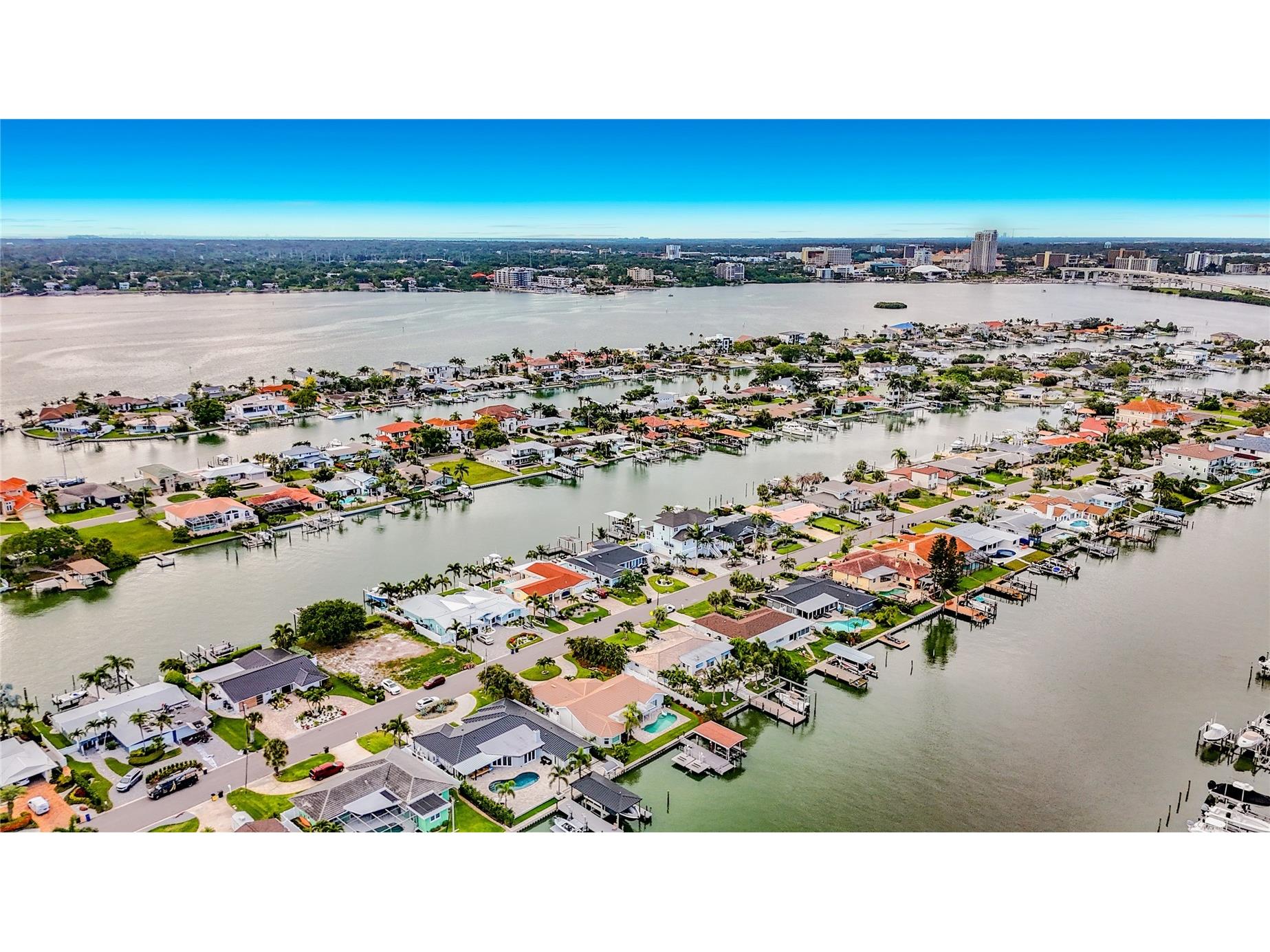 324 Leeward Island Clearwater Beach FL 33767 TB8518175 image90