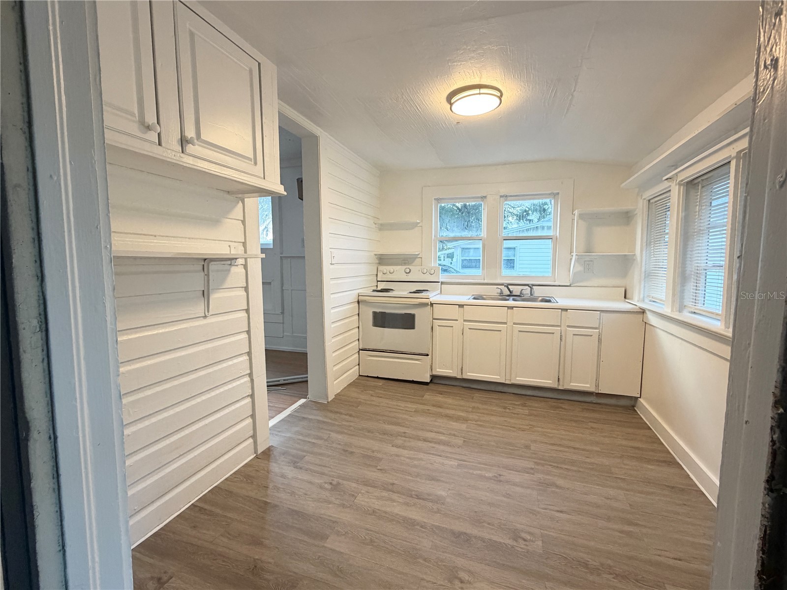 324 N Orange Street New Smyrna Beach FL 32168 NS1087774 image8