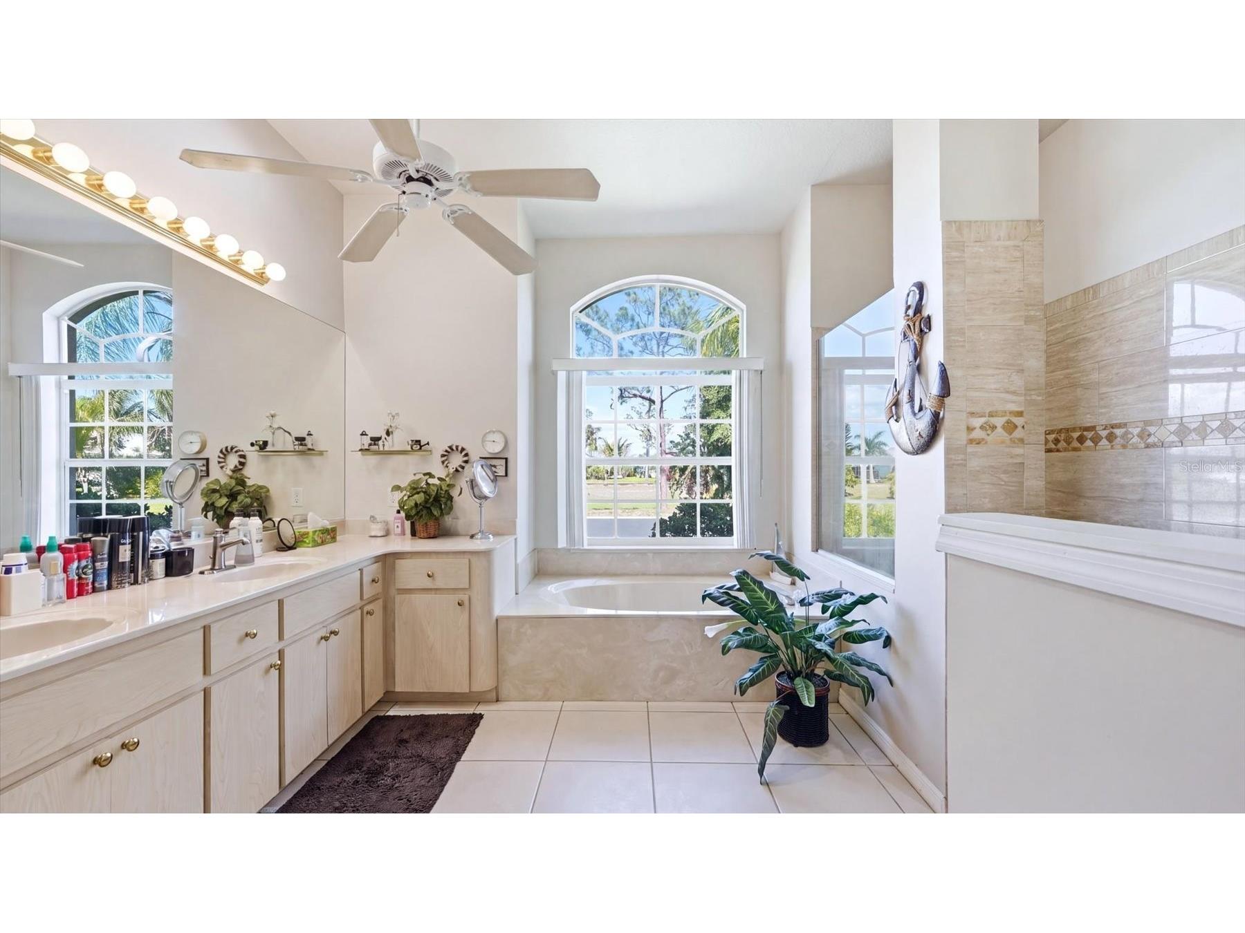 324 Oakwood Circle Englewood FL 34223 D6147206 image22