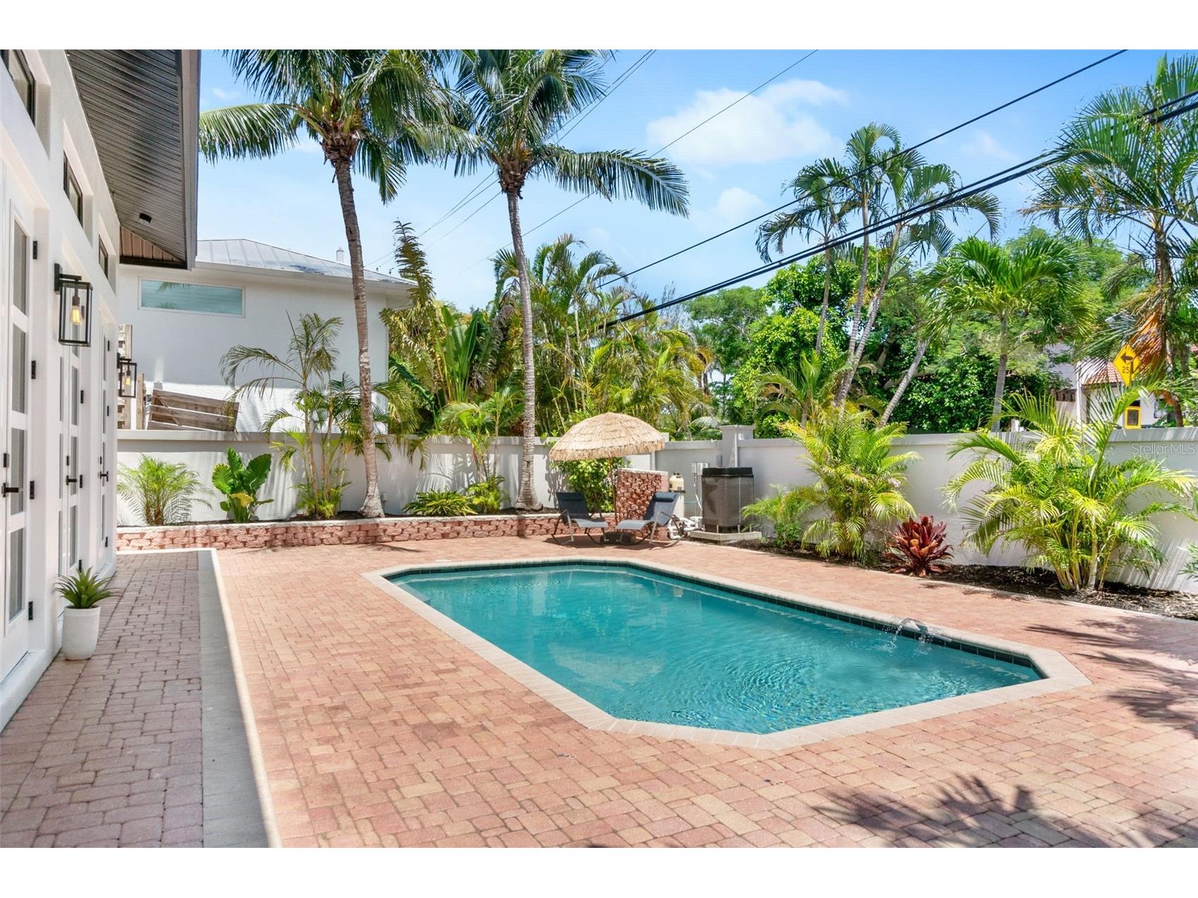 324 Siesta Drive Sarasota FL 34242 A4692790 image43