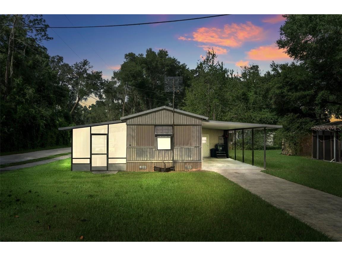 324 W Parker Avenue Bushnell FL 33513 W7858589 image1