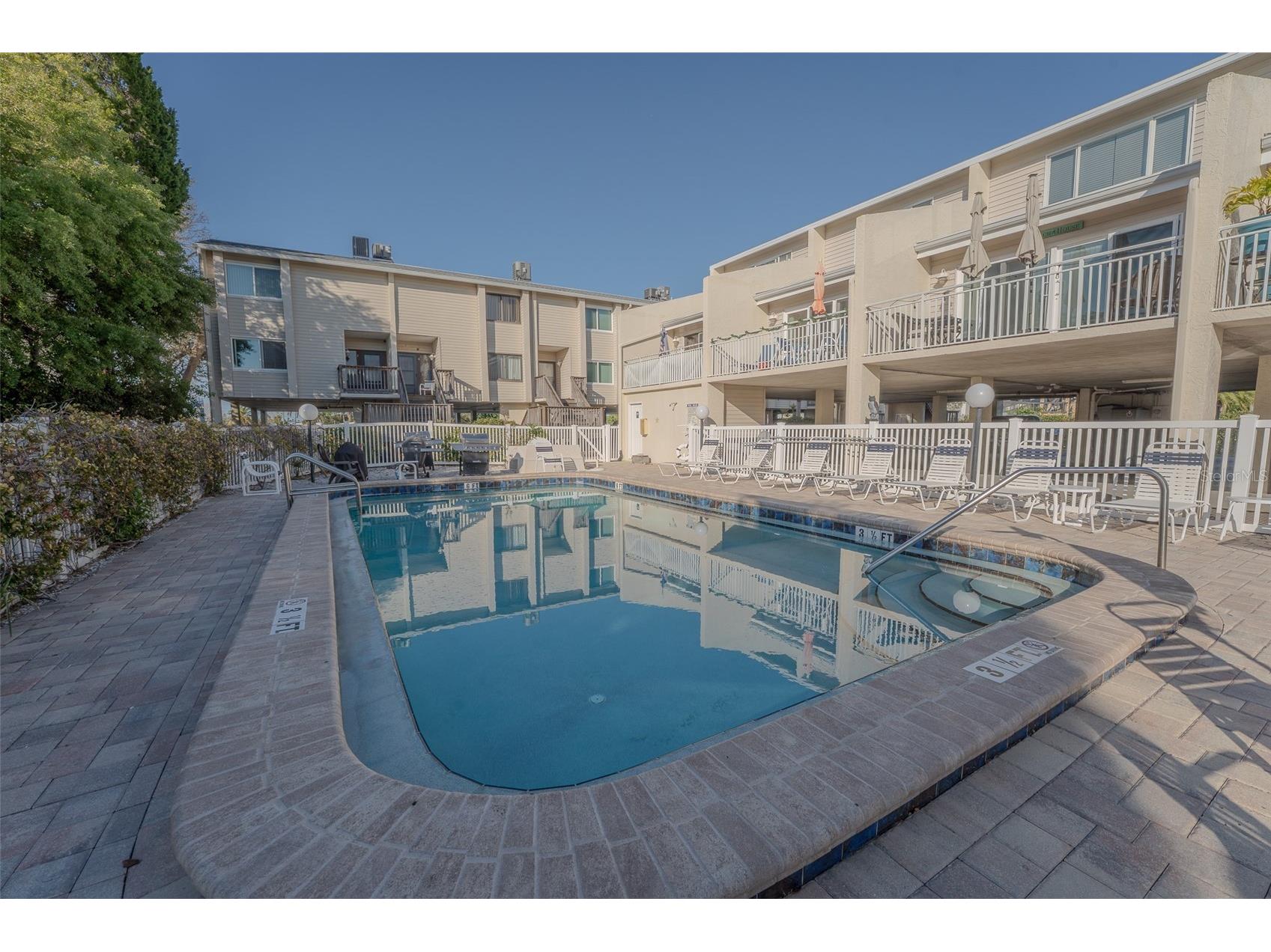 324 Windrush Boulevard #11 Indian Rocks Beach FL 33785 TB8468579 image29