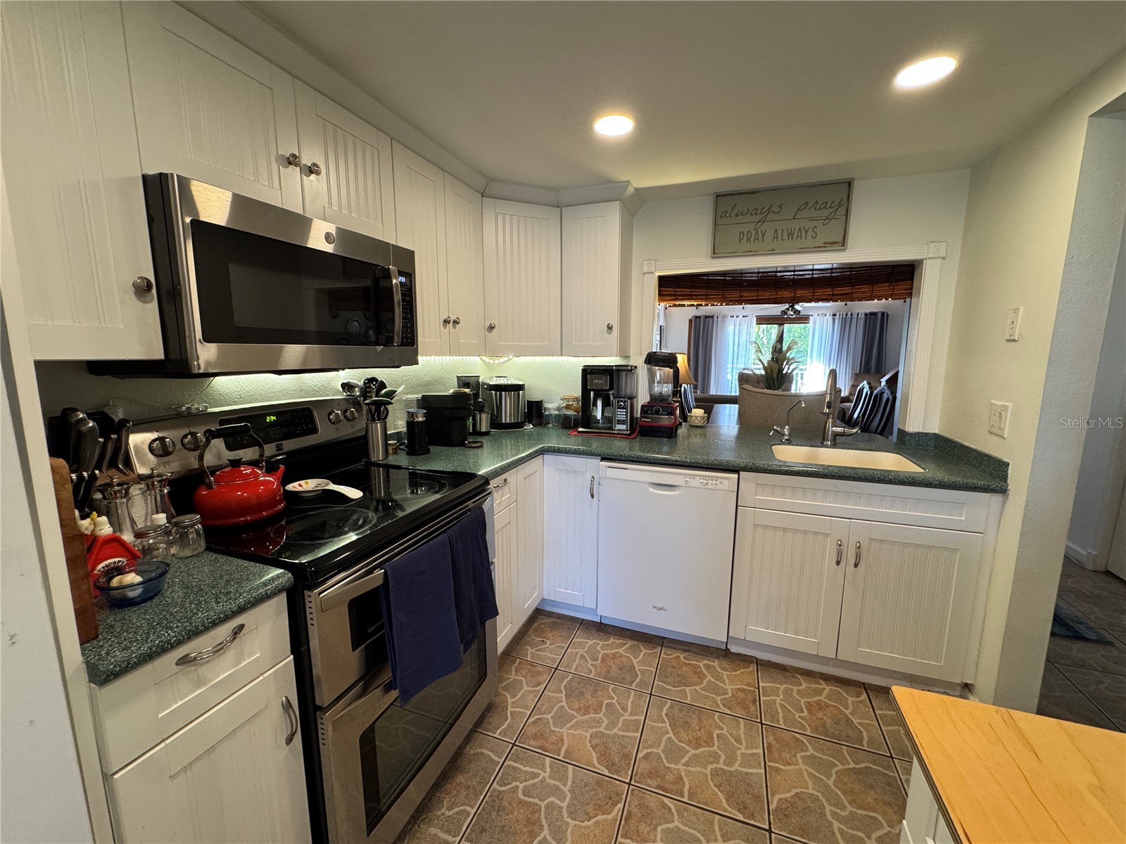 324 Windrush Boulevard #8 Indian Rocks Beach FL 33785 TB8475556 image6