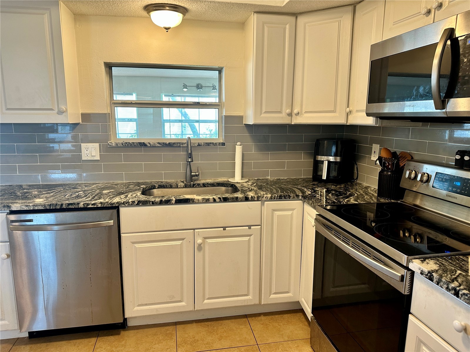 3240 Briar Cliff Drive Holiday FL 34691 TB8491452 image7