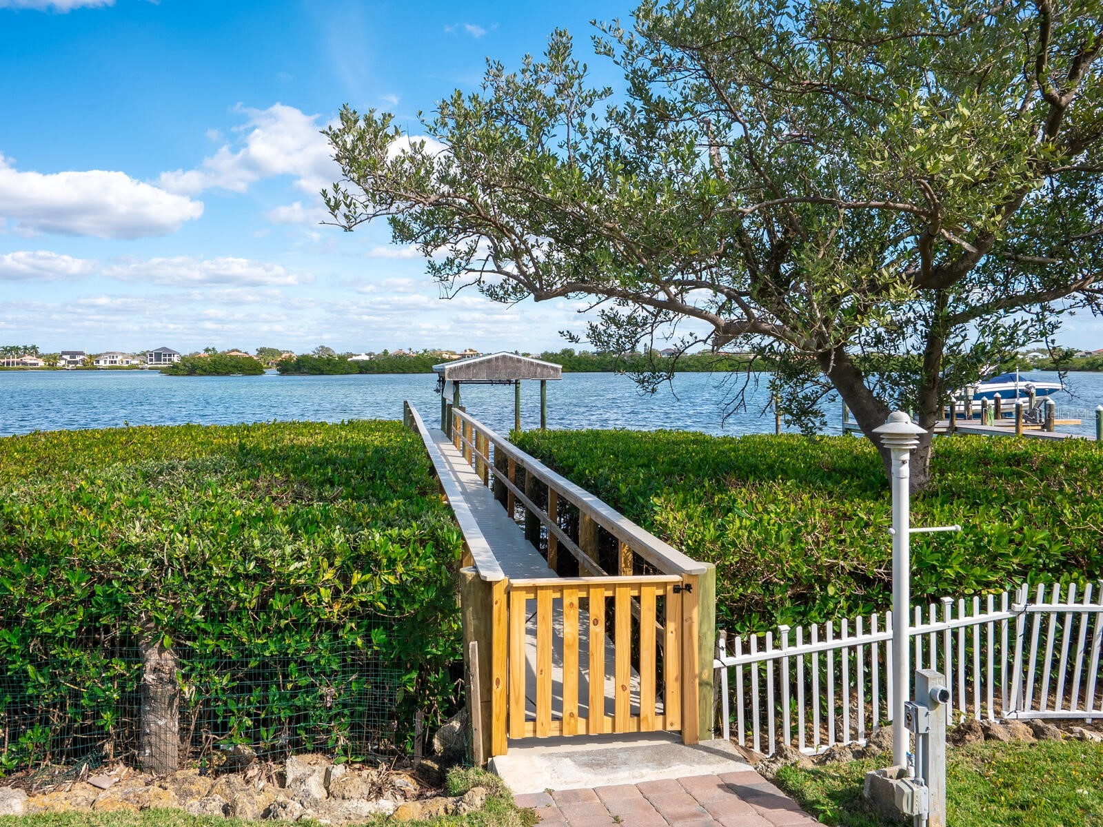 3240 Casey Key Road Nokomis FL 34275 - GULF AND BLACKBURN BAY A4680110 image35