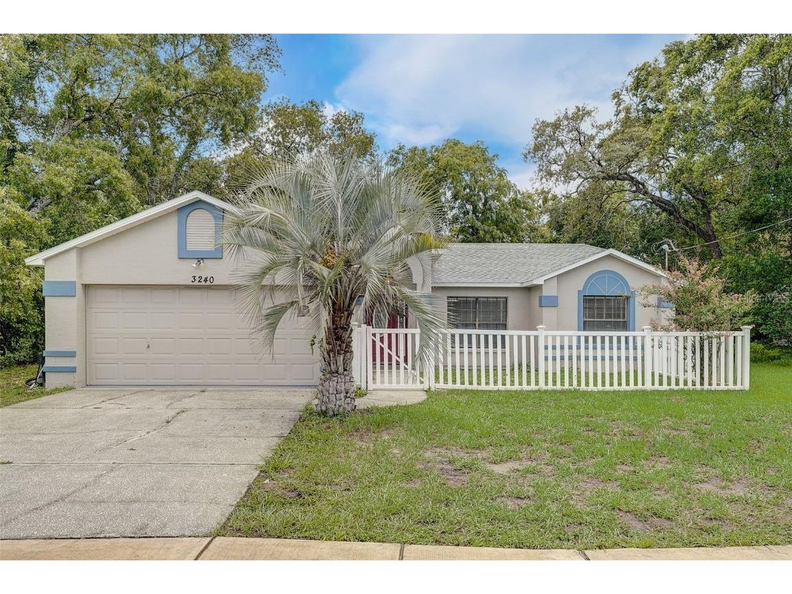 3240 Deltona Boulevard Spring Hill FL 34606 W7856890 image1