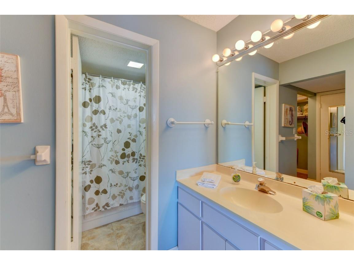 3240 Gulf Of Mexico Drive #603 Longboat Key FL 34228 A4571215 image16