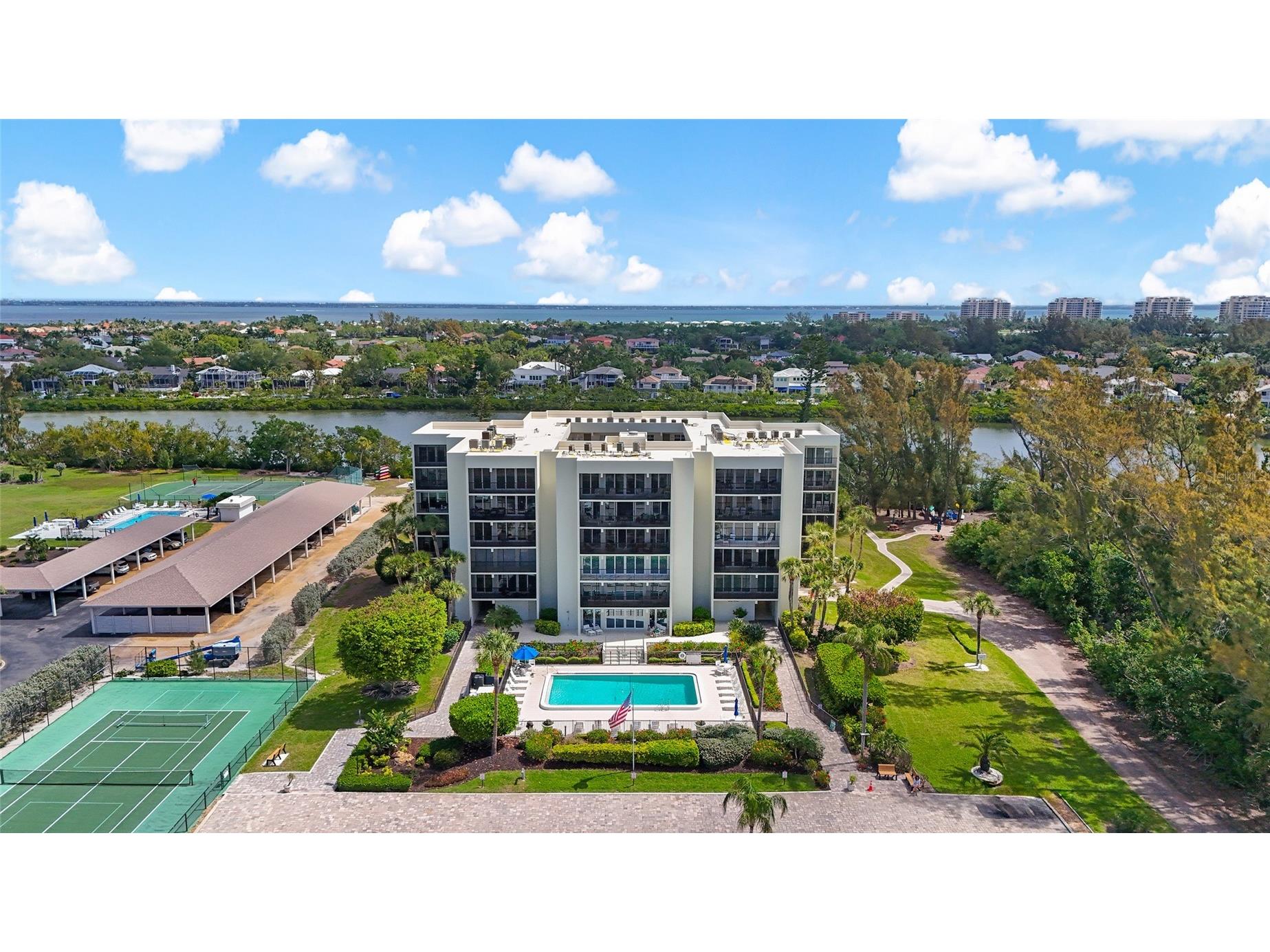 3240 Gulf Of Mexico Drive #B104 Longboat Key FL 34228 A4688243 image13
