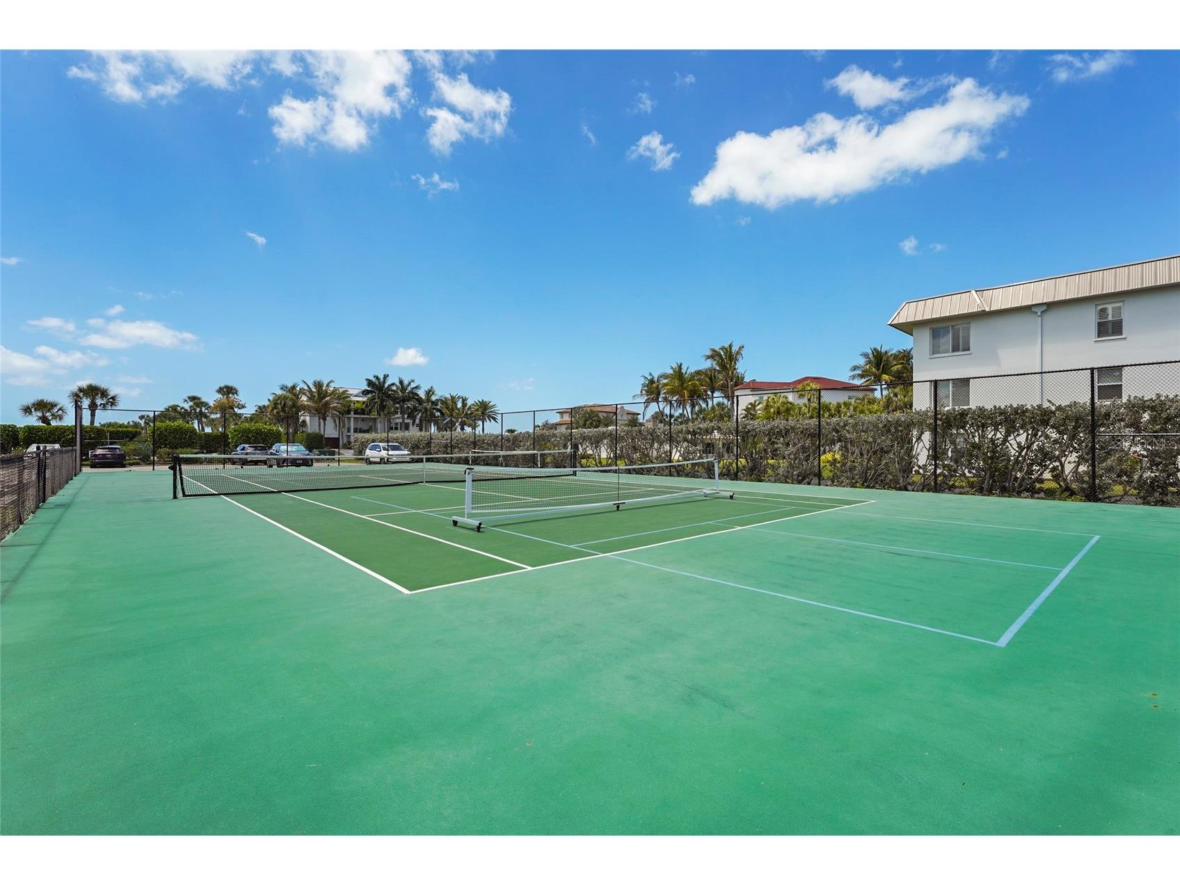 3240 Gulf Of Mexico Drive #B104 Longboat Key FL 34228 A4688243 image16