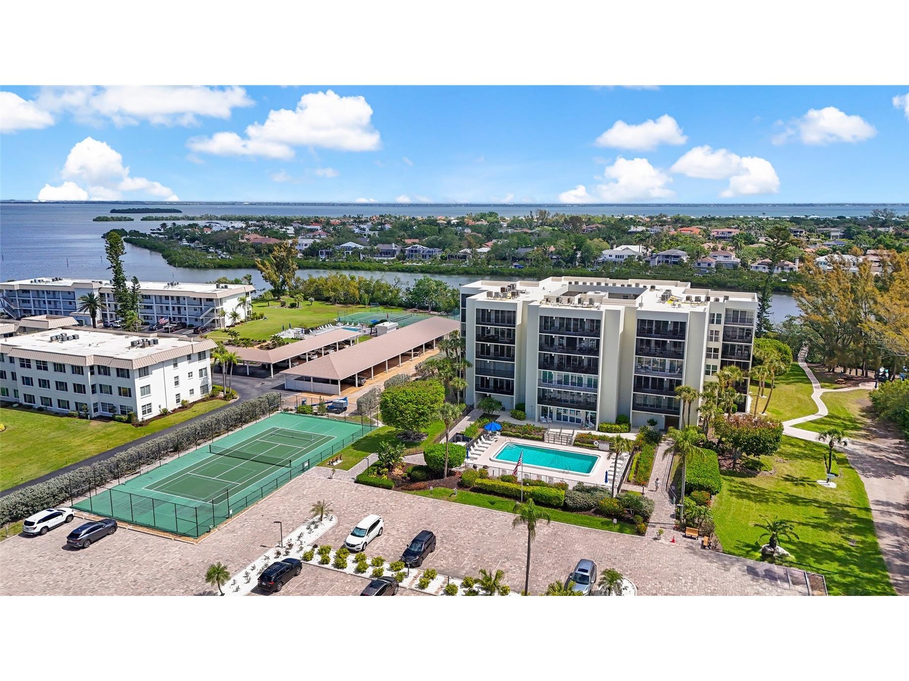 3240 Gulf Of Mexico Drive #B104 Longboat Key FL 34228 A4688243 image40