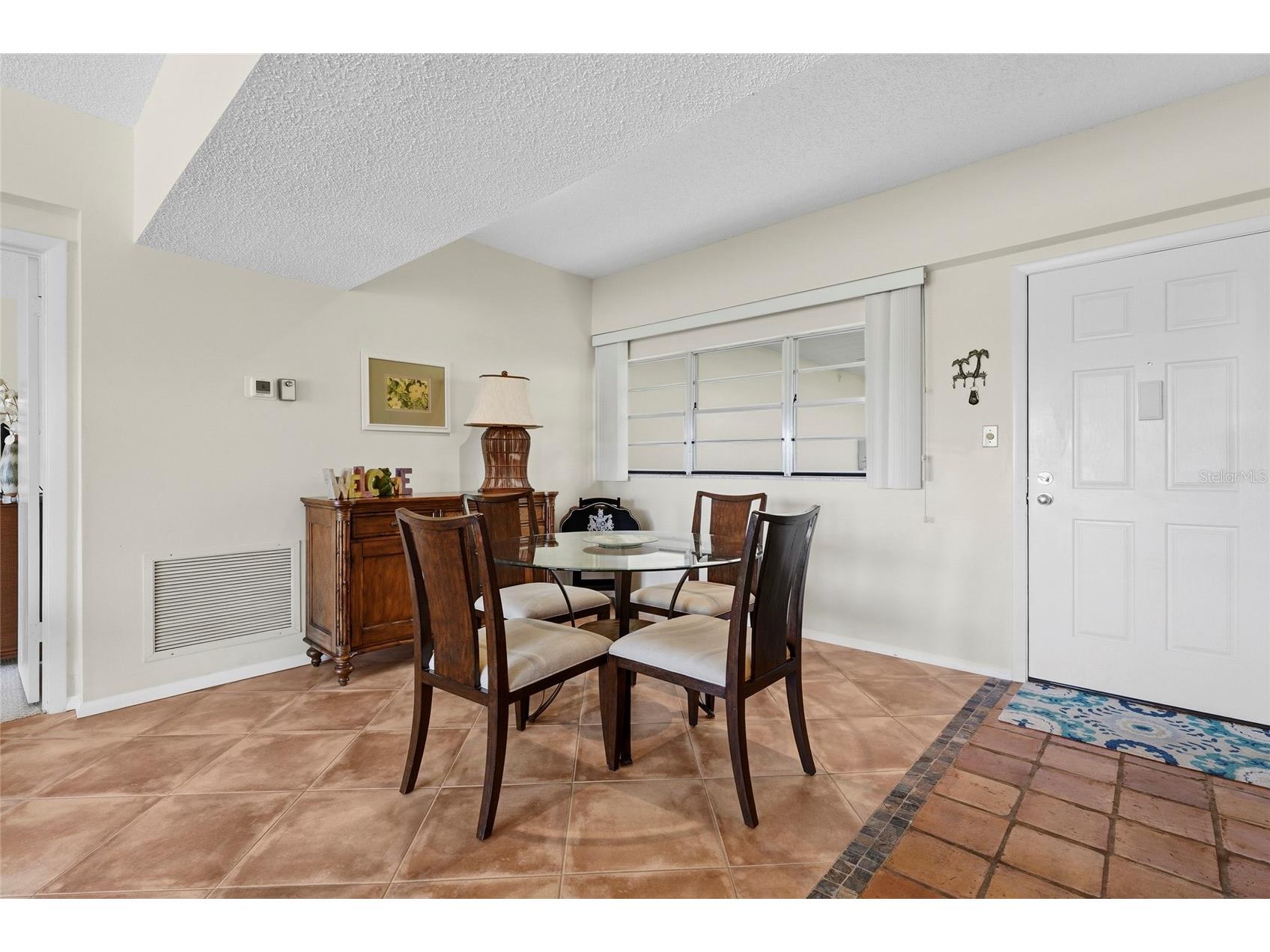 3240 Gulf Of Mexico Drive #B104 Longboat Key FL 34228 A4688243 image5