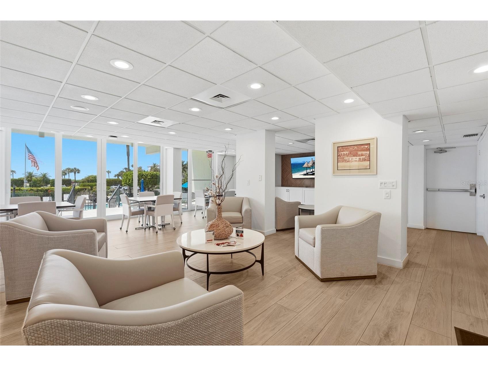 3240 Gulf Of Mexico Drive #B104 Longboat Key FL 34228 A4688243 image54