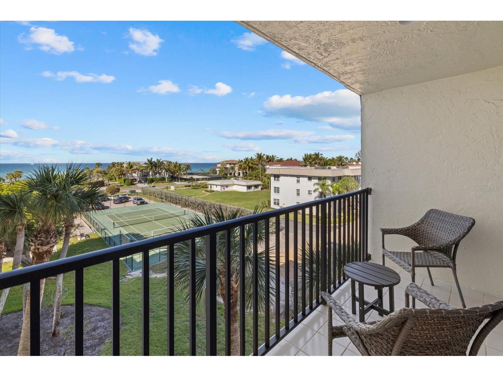 3240 Gulf Of Mexico Drive #B402 Longboat Key FL 34228 - BUTTONWOOD HARBOUR A4686024 image19
