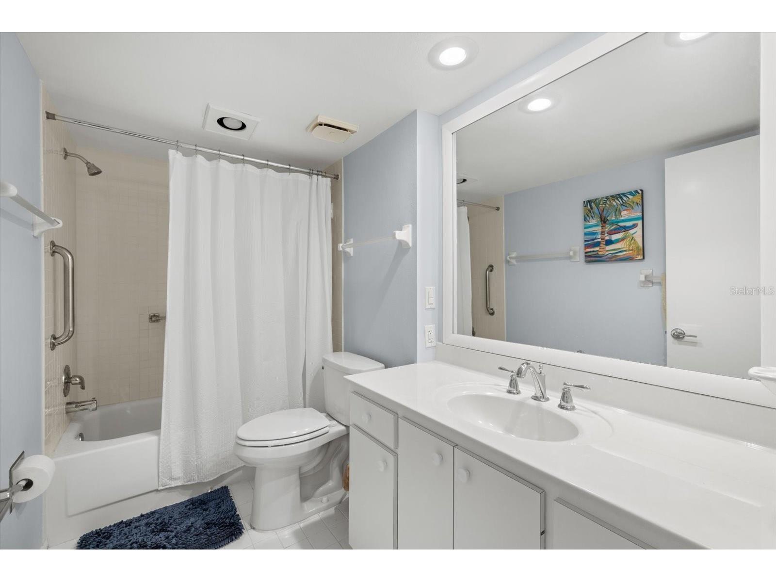 3240 Gulf Of Mexico Drive #B402 Longboat Key FL 34228 - BUTTONWOOD HARBOUR A4686024 image25