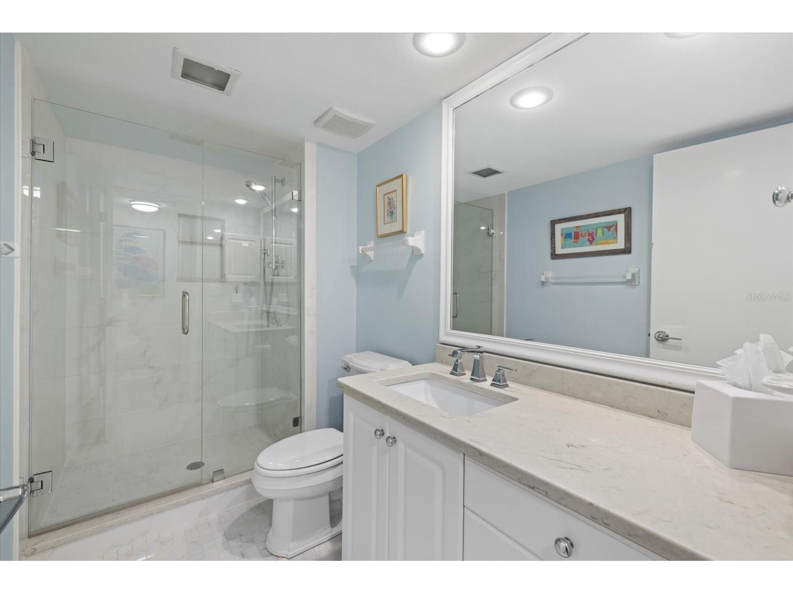 3240 Gulf Of Mexico Drive #B402 Longboat Key FL 34228 - BUTTONWOOD HARBOUR A4686024 image28