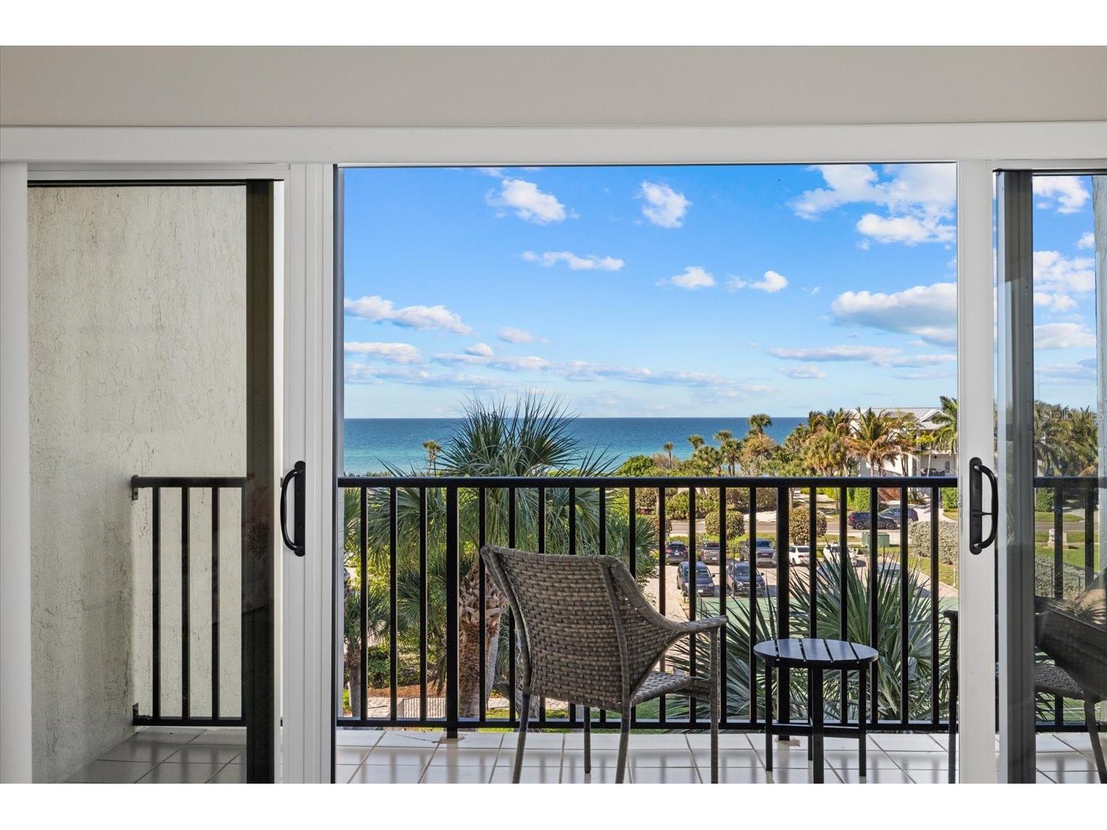 3240 Gulf Of Mexico Drive #B402 Longboat Key FL 34228 - BUTTONWOOD HARBOUR A4686024 image6