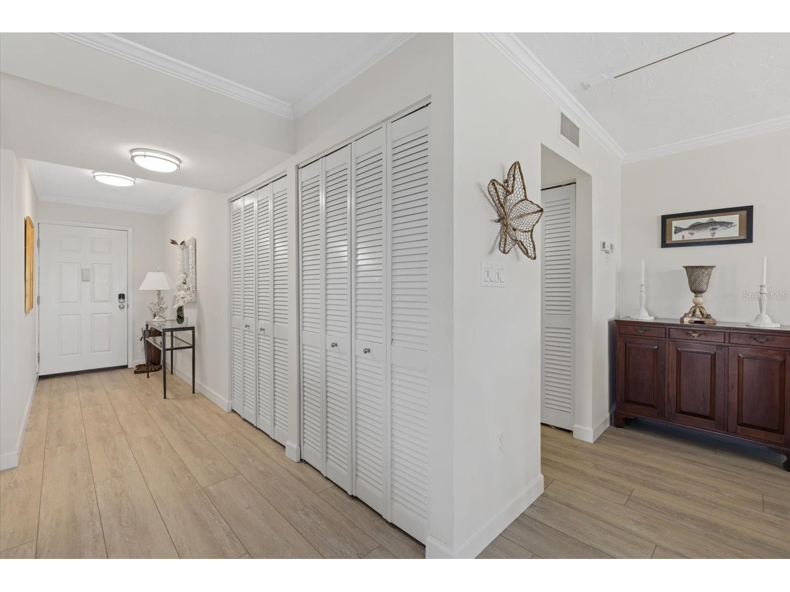 3240 Gulf Of Mexico Drive #B402 Longboat Key FL 34228 - BUTTONWOOD HARBOUR A4686024 image7