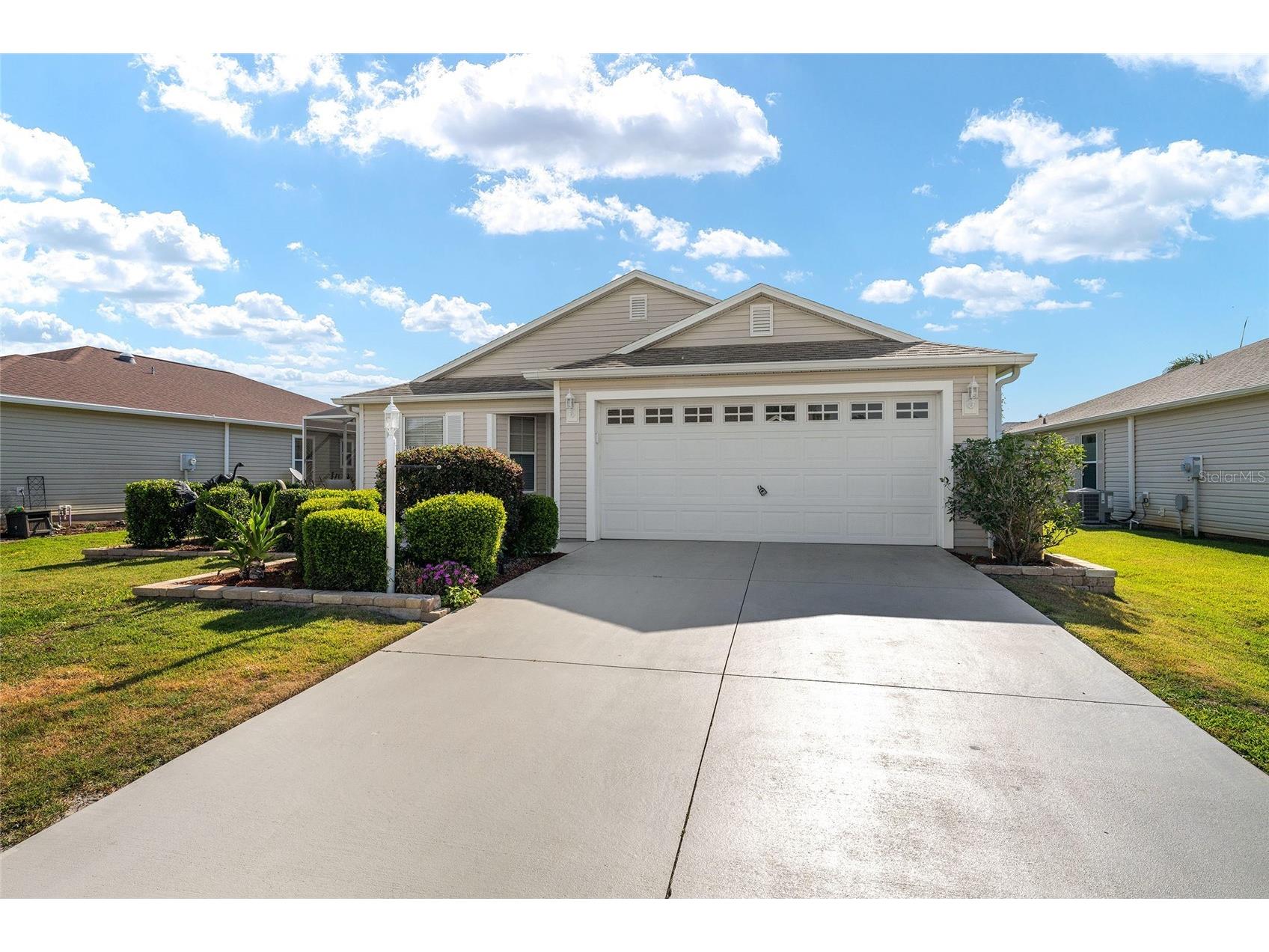 3240 Islawild Way The Villages FL 32163 G5111387 image2