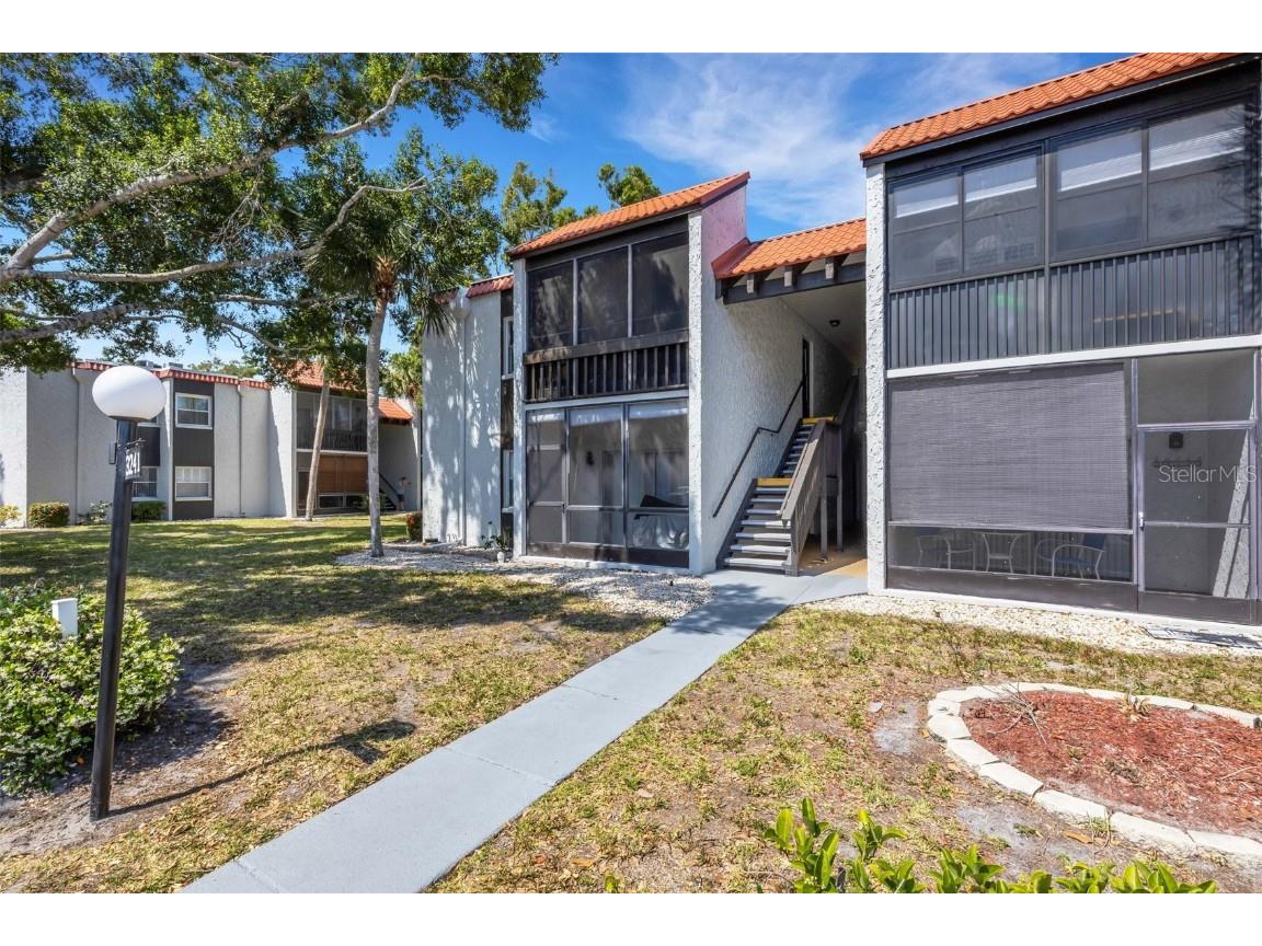 3241 Beneva Road #201 Sarasota FL 34232 A4608251 image1