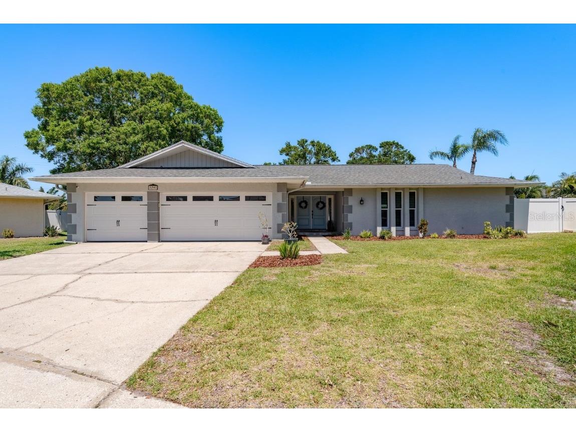 3241 Brushwood Court Clearwater FL 33761 TB8375582 image1