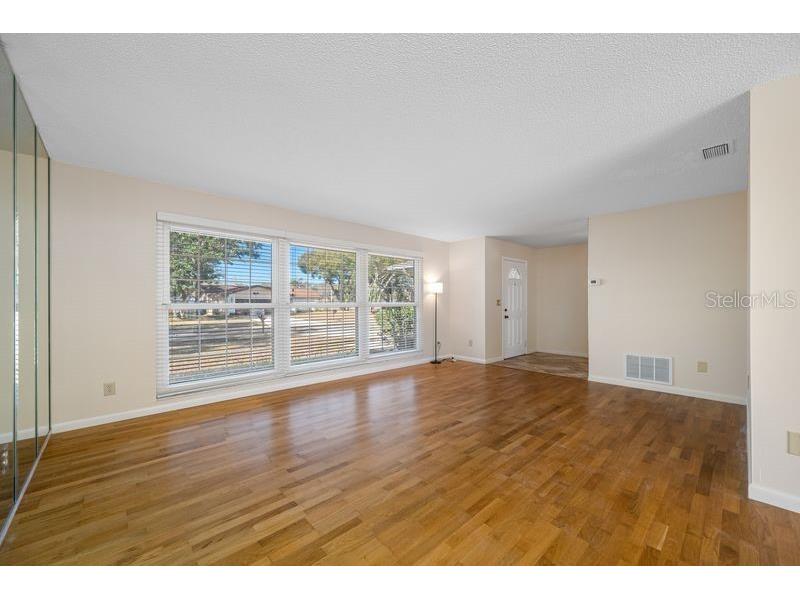 3241 Buckhorn Dr Clearwater FL 33761 TB8471262 image17