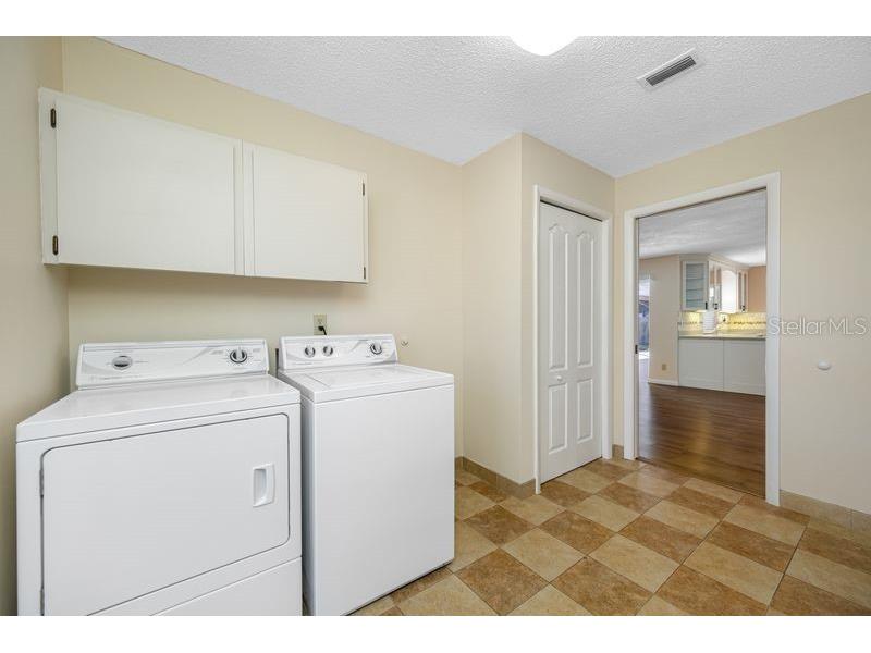 3241 Buckhorn Dr Clearwater FL 33761 TB8471262 image27