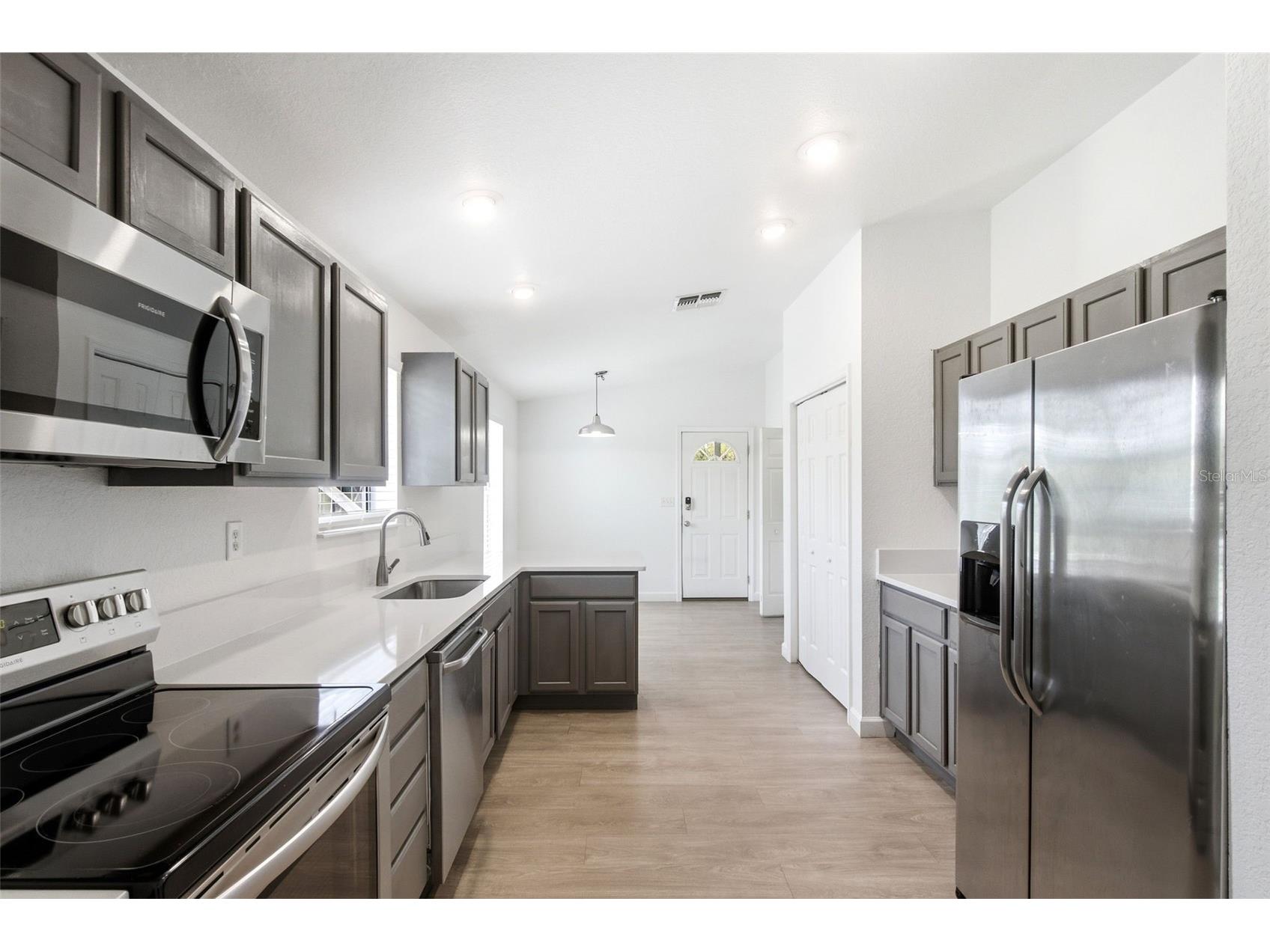 32416 Pine Road Eustis FL 32736 V4950029 image14
