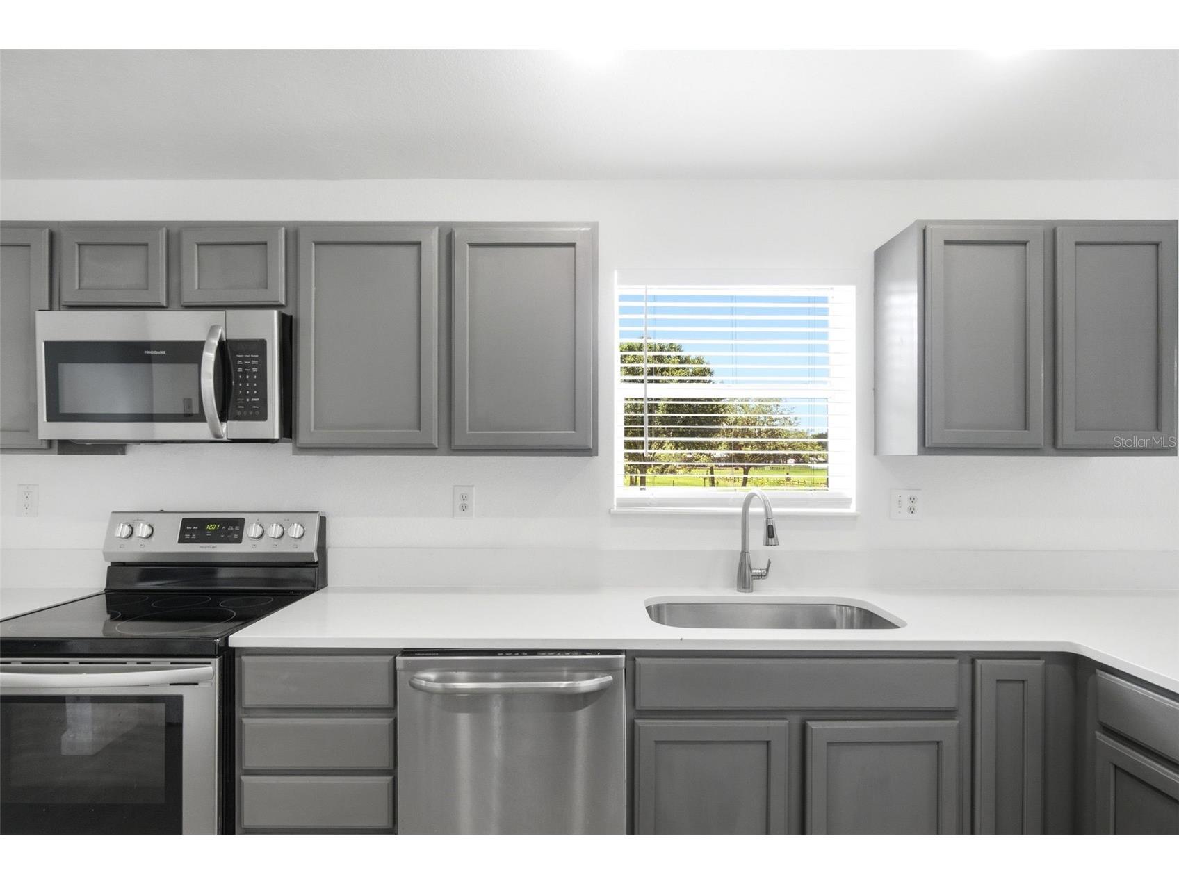 32416 Pine Road Eustis FL 32736 V4950029 image16