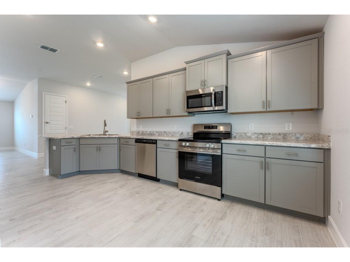 3242 NE 46th Avenue Ocala FL 34470 OM712479 image9