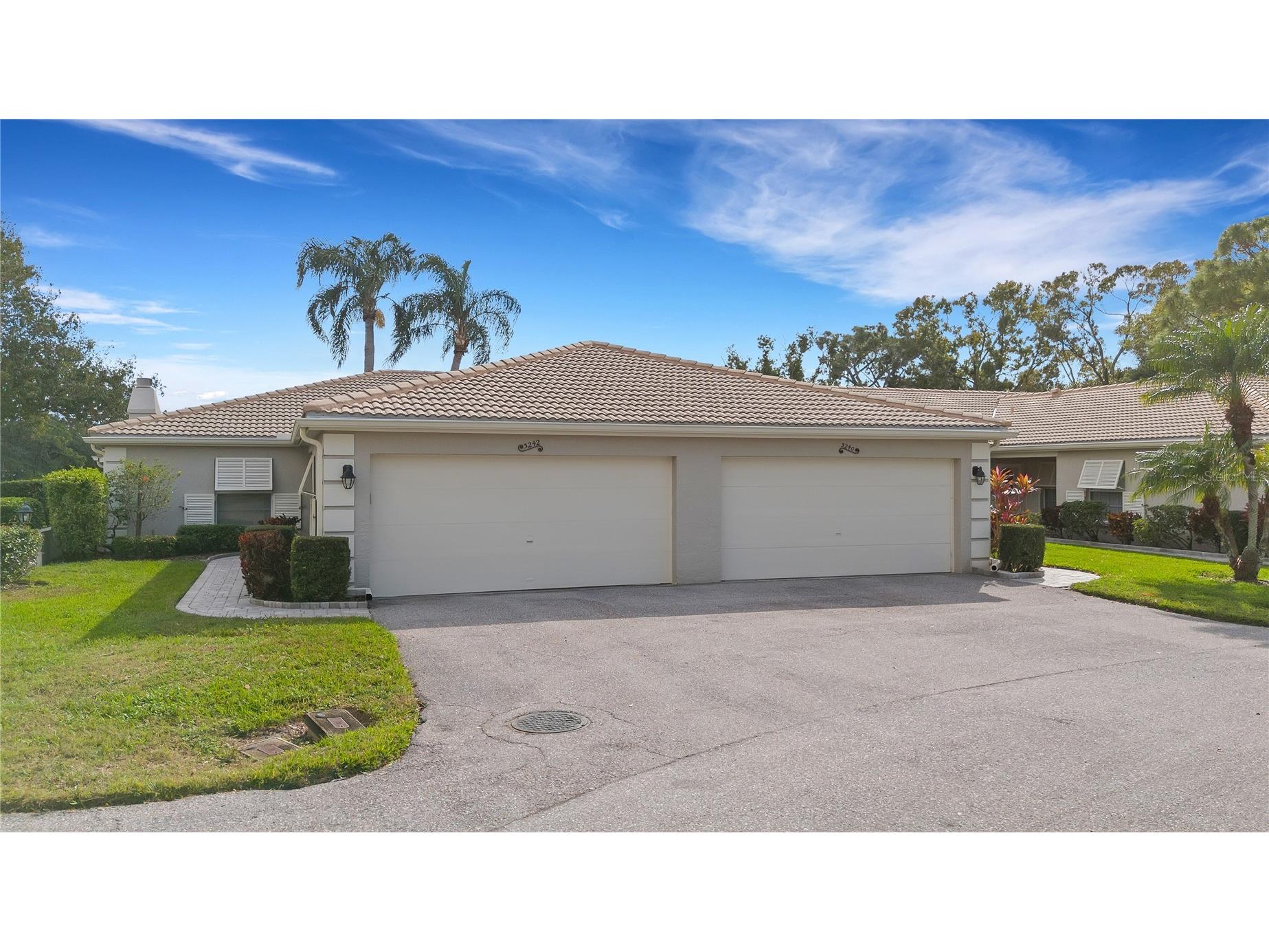 3242 Ringwood Meadow #76 Sarasota FL 34235 A4677541 image1