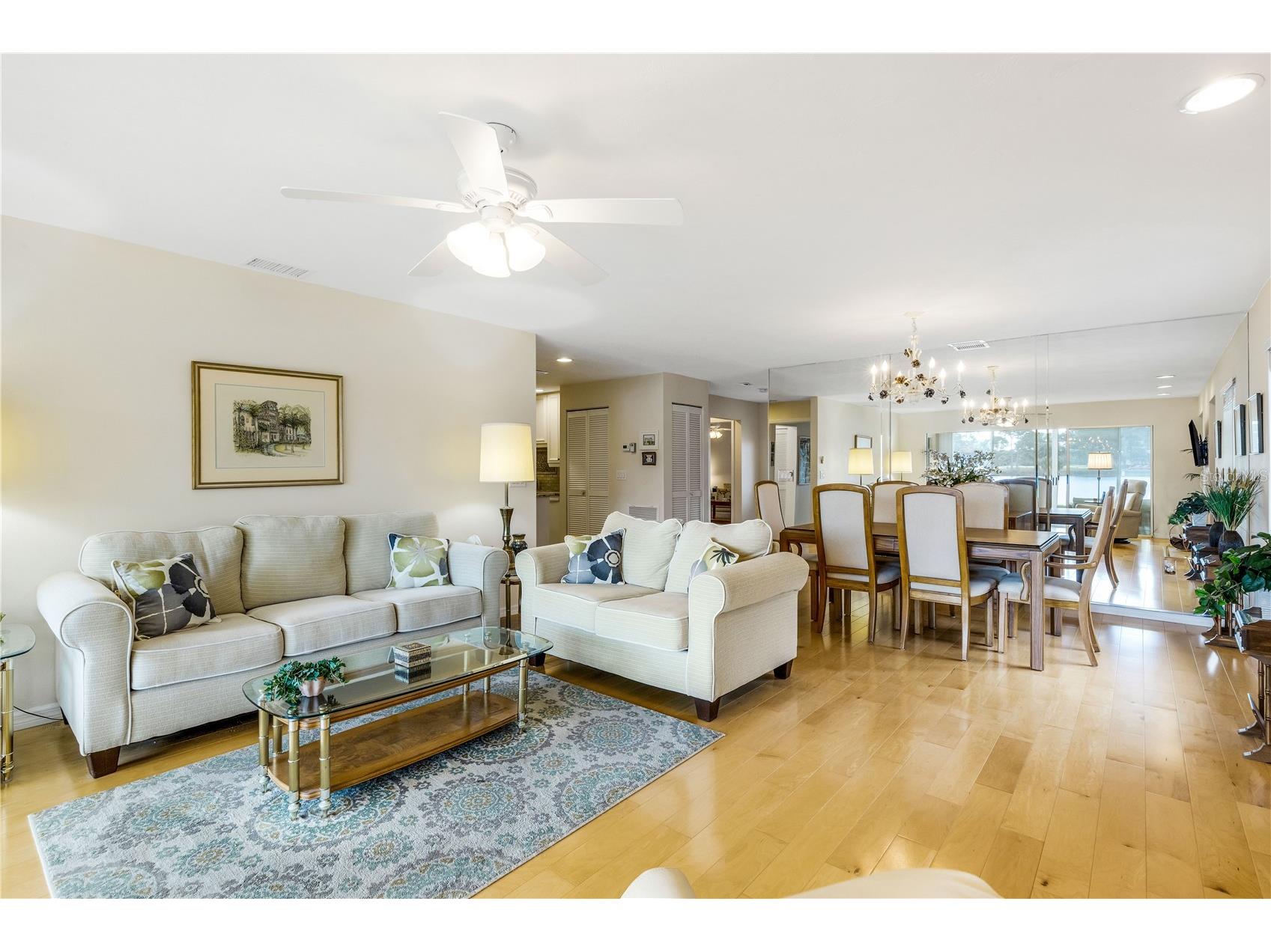 3242 Ringwood Meadow #76 Sarasota FL 34235 A4677541 image5