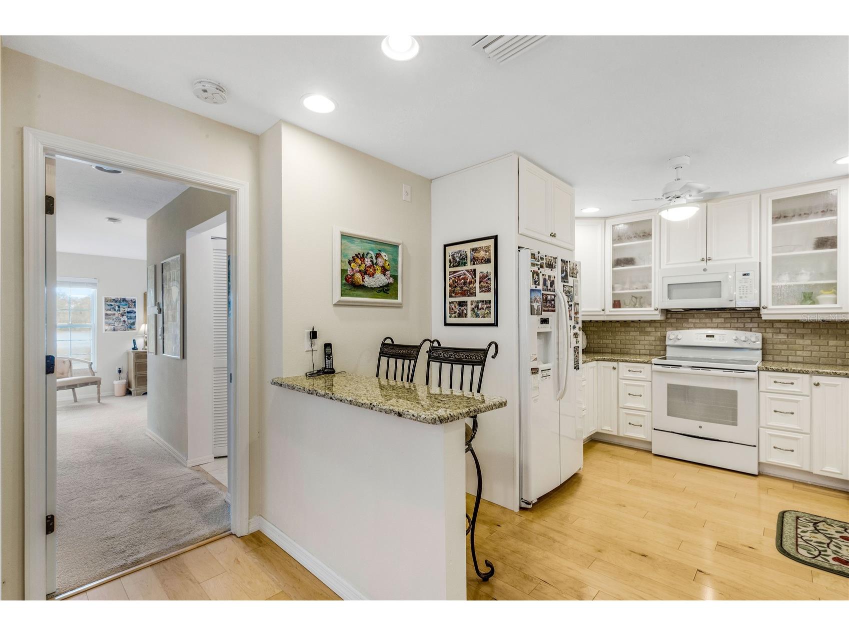 3242 Ringwood Meadow #76 Sarasota FL 34235 A4677541 image7
