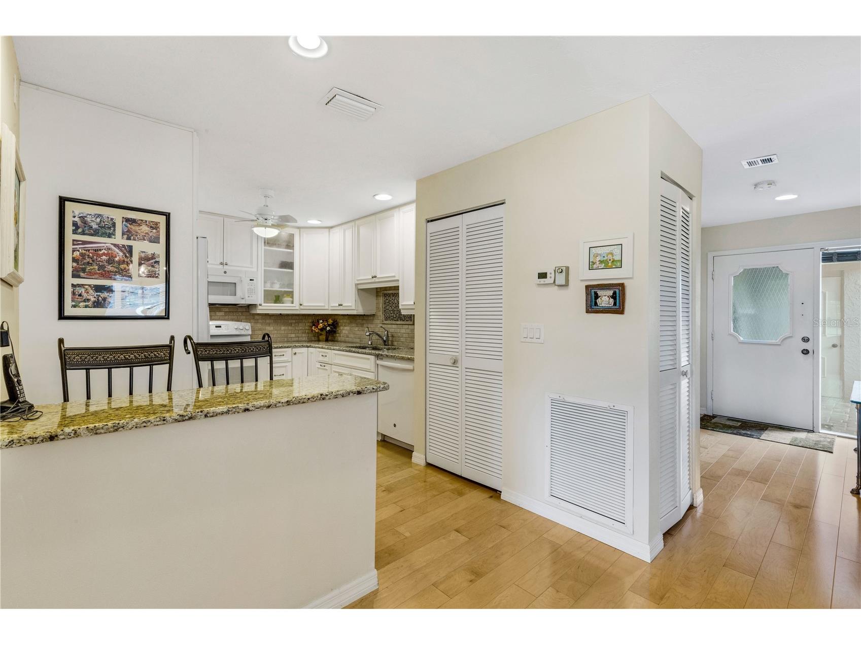 3242 Ringwood Meadow #76 Sarasota FL 34235 A4677541 image8